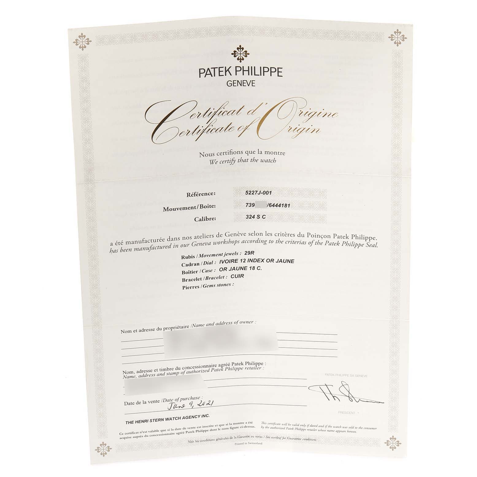 This image shows the Certificate of Origin for the Calatrava model by Patek Philippe.