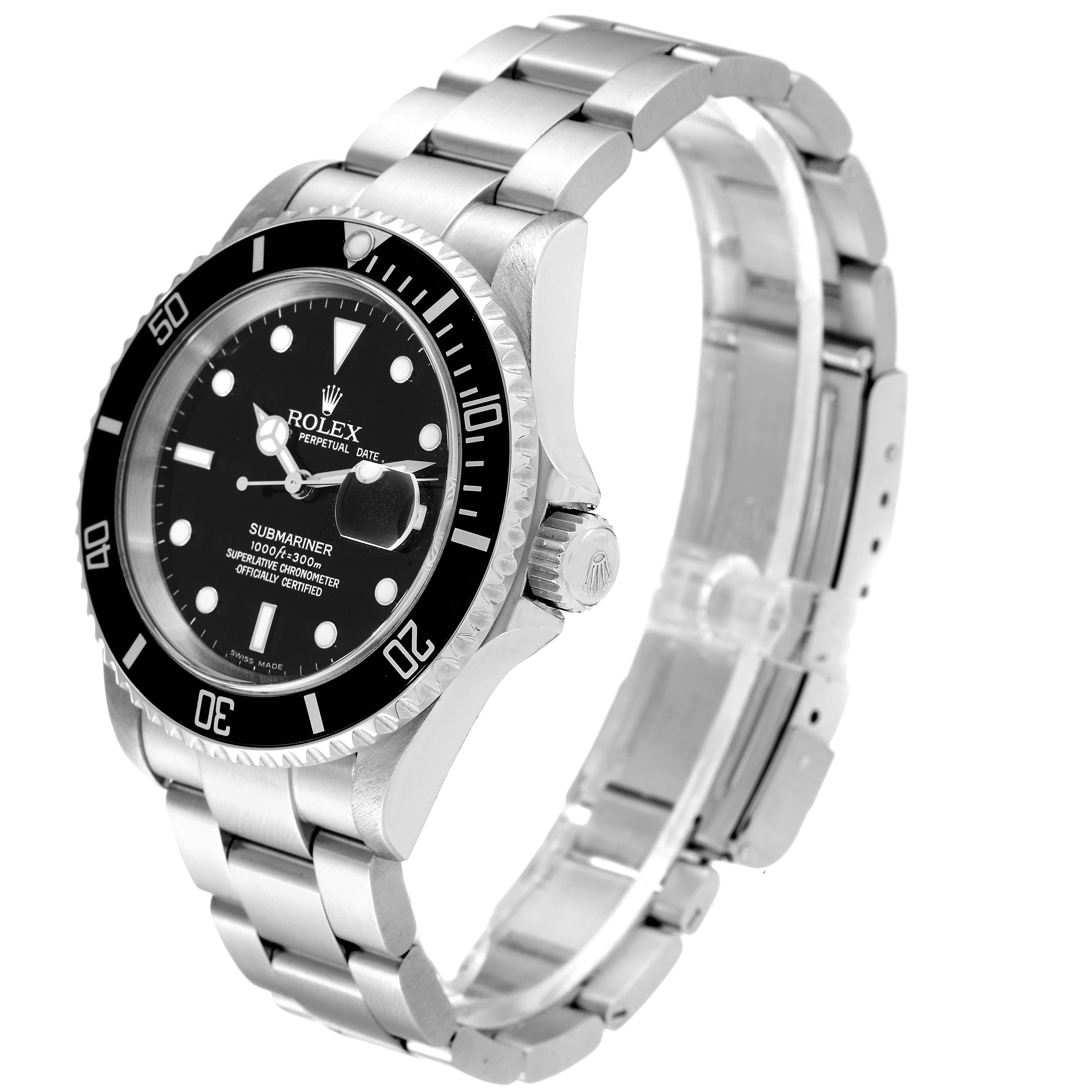 This image shows a side angle of a Rolex Submariner 16610 Men
s Stainless Steel Black Dial 16610 Men
s Stainless Steel Black Dial watch, focusing on the bezel, dial, case, and bracelet links.