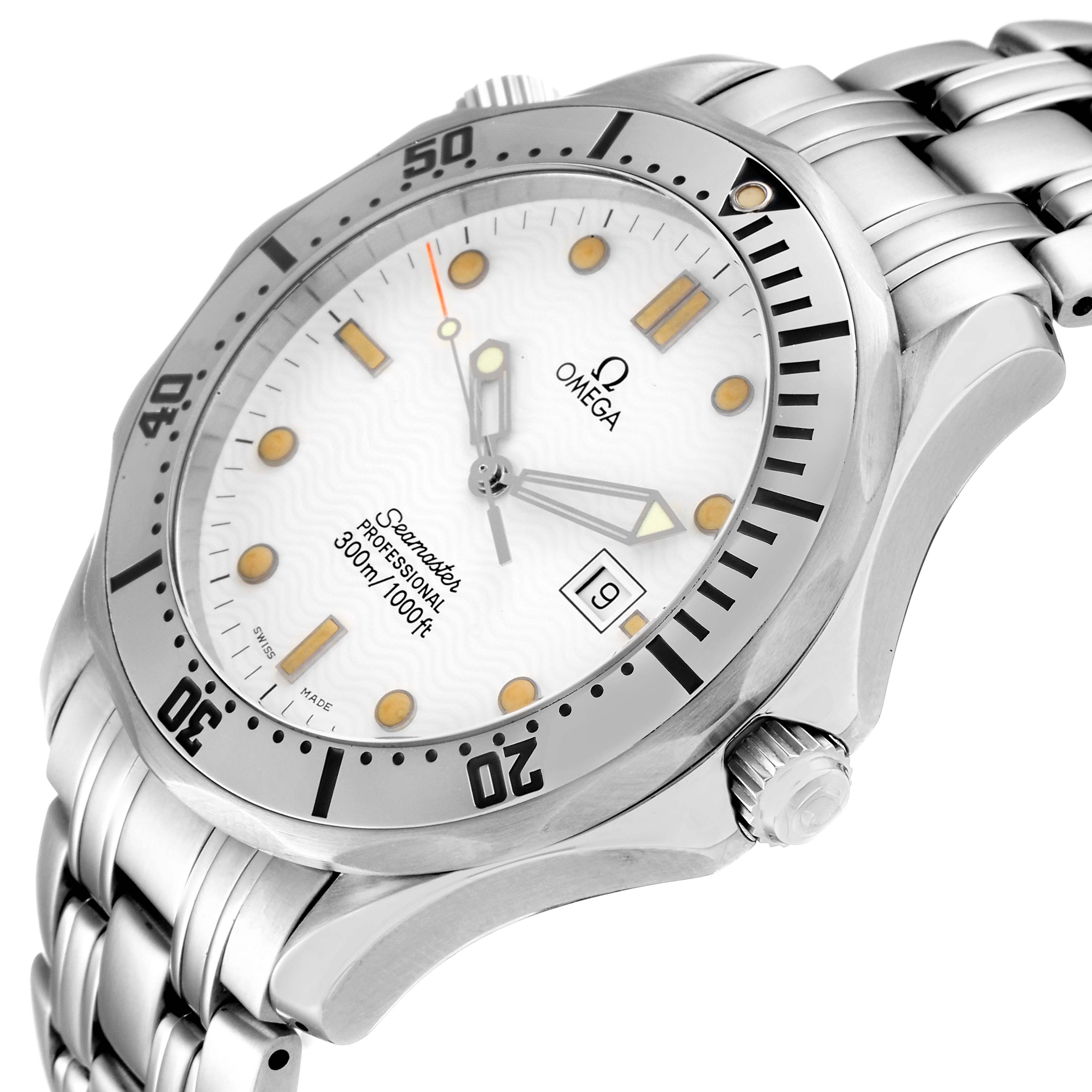 The image shows an Omega Seamaster 2542.20.00 Men
s Stainless Steel White Dial 2542.20.00 Men
s Stainless Steel White Dial watch angled slightly from the front, featuring its face, bezel, and metal bracelet.