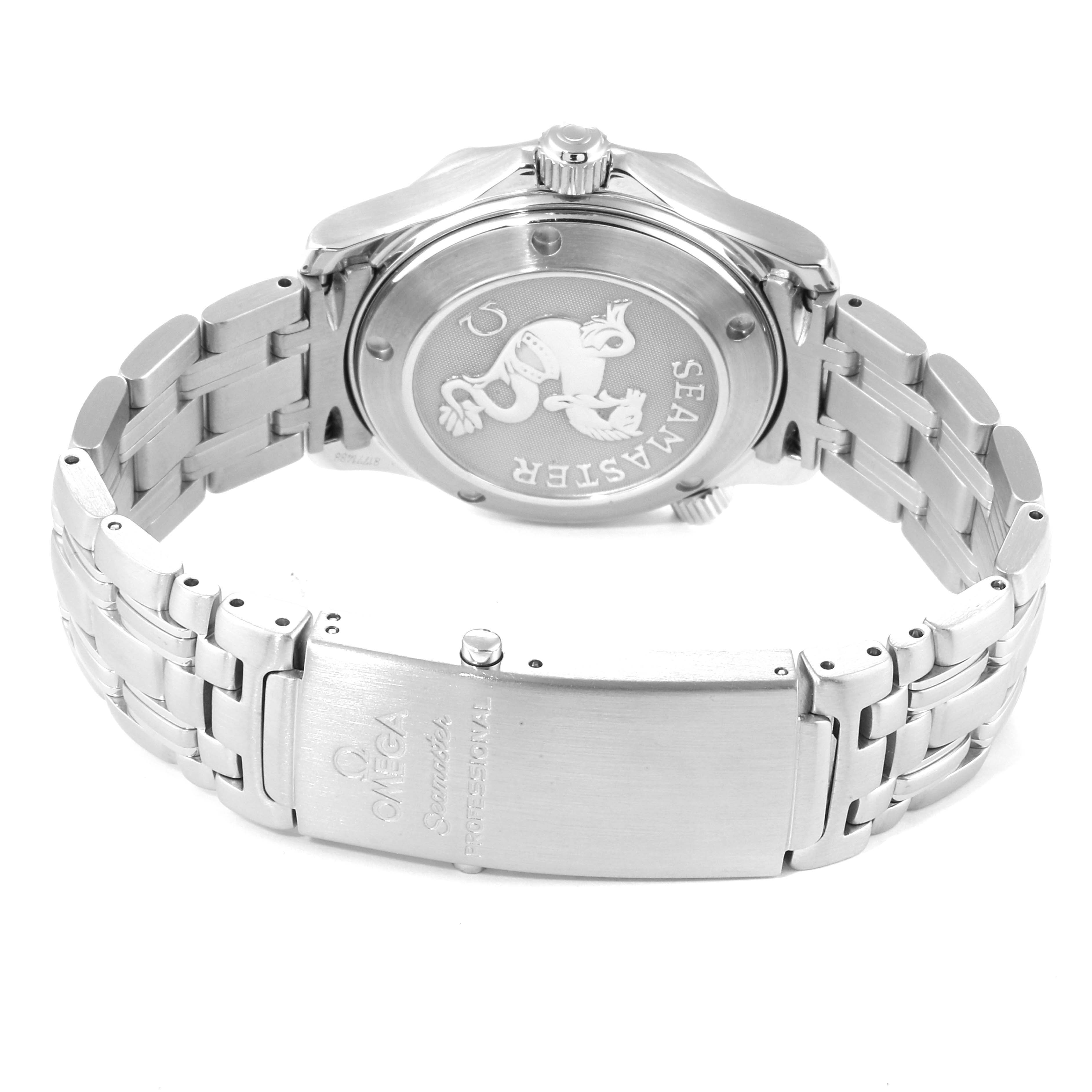 The image shows the back case and bracelet of an Omega Seamaster 2222.80.00 Men
s Stainless Steel Blue Dial 2222.80.00 Men
s Stainless Steel Blue Dial watch, highlighting the engraved back and clasp.