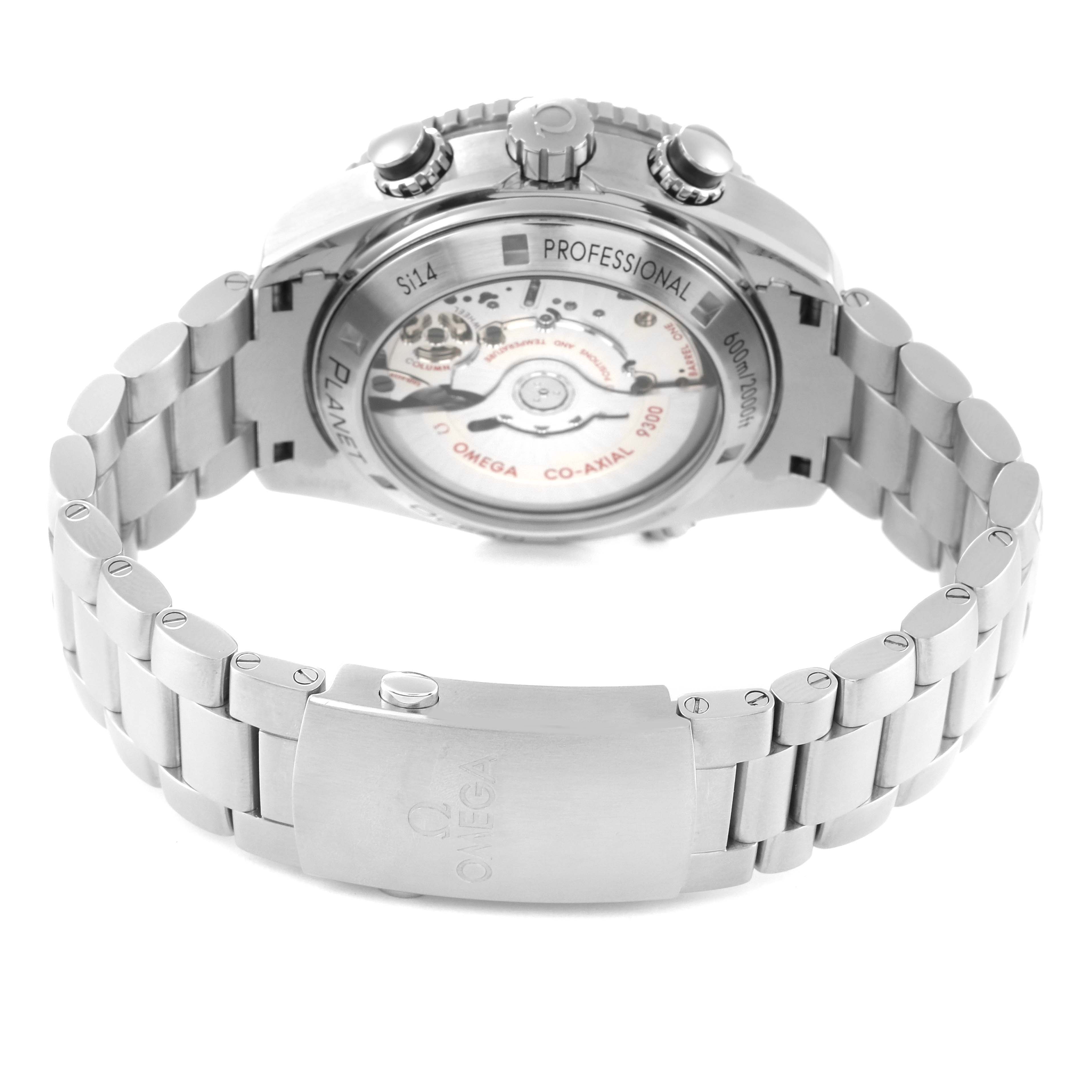 The image shows the back view of the Omega Planet Ocean 232.30.46.51.01.001 Men
s Stainless Steel Black Dial 232.30.46.51.01.001 Men
s Stainless Steel Black Dial watch, highlighting its case back and metal bracelet.