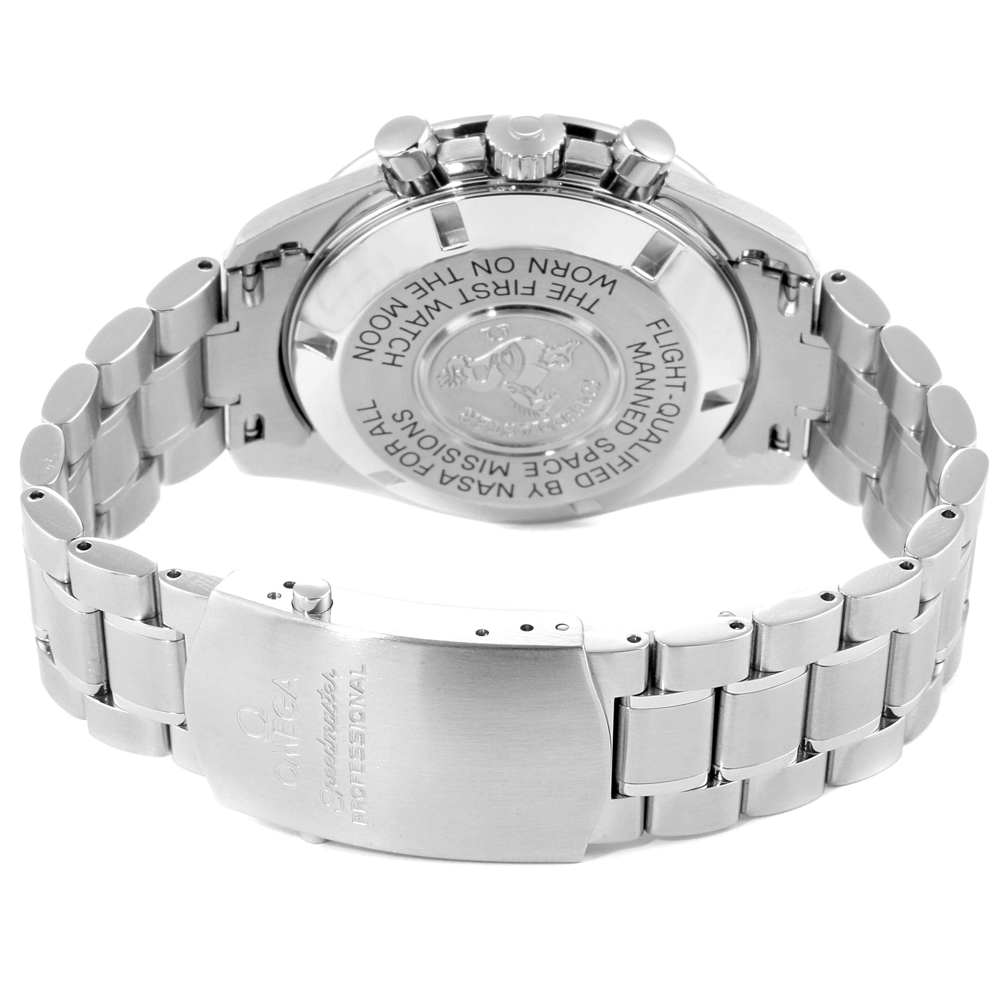 The image shows the back view of an Omega Speedmaster 3570.50.00 Men
s Stainless Steel Black Dial 3570.50.00 Men
s Stainless Steel Black Dial watch, highlighting the bracelet, clasp, and case back with engravings.