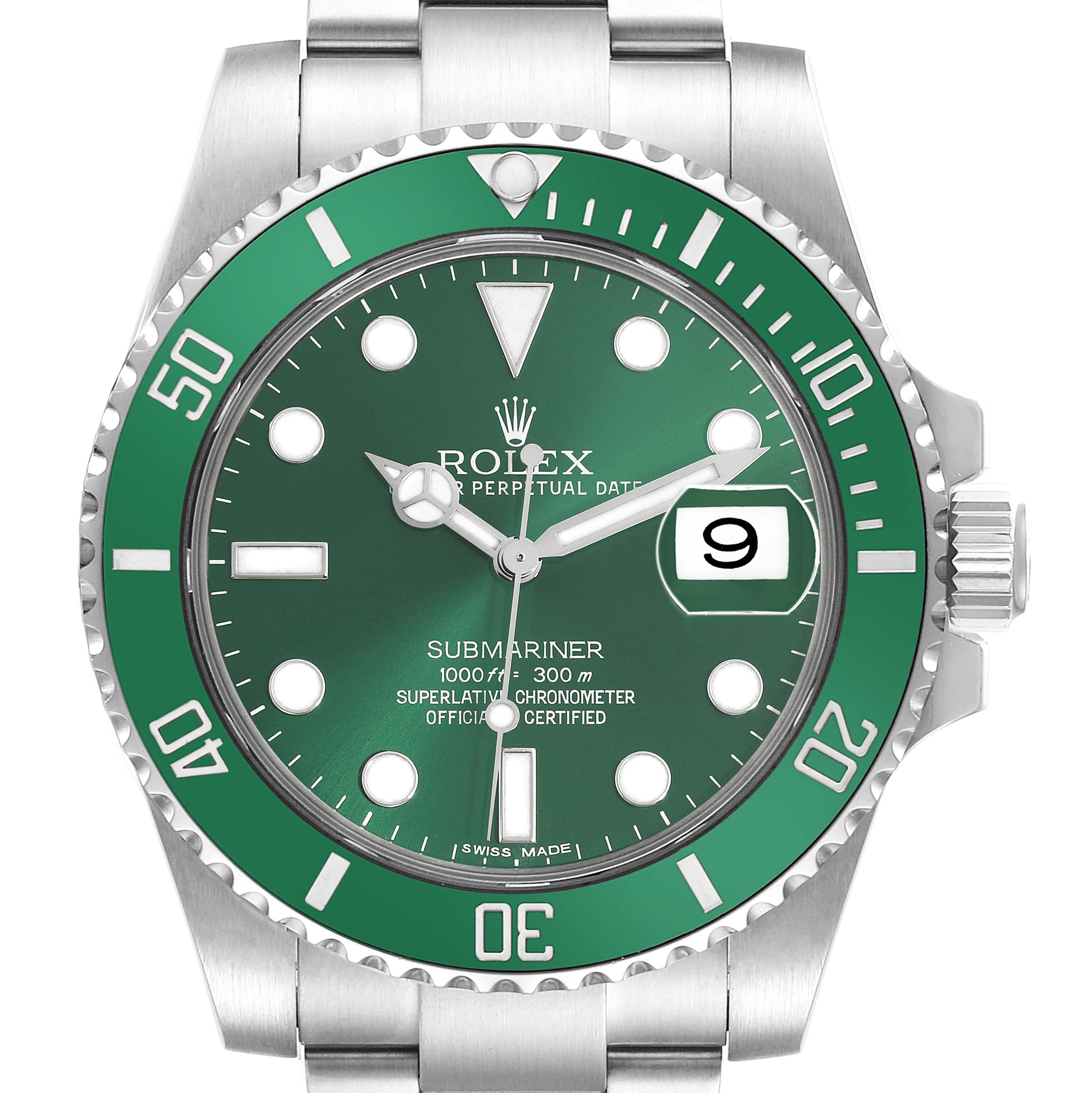 The image shows a frontal view of the Rolex Submariner model 116610, highlighting the dial, bezel, and date window.