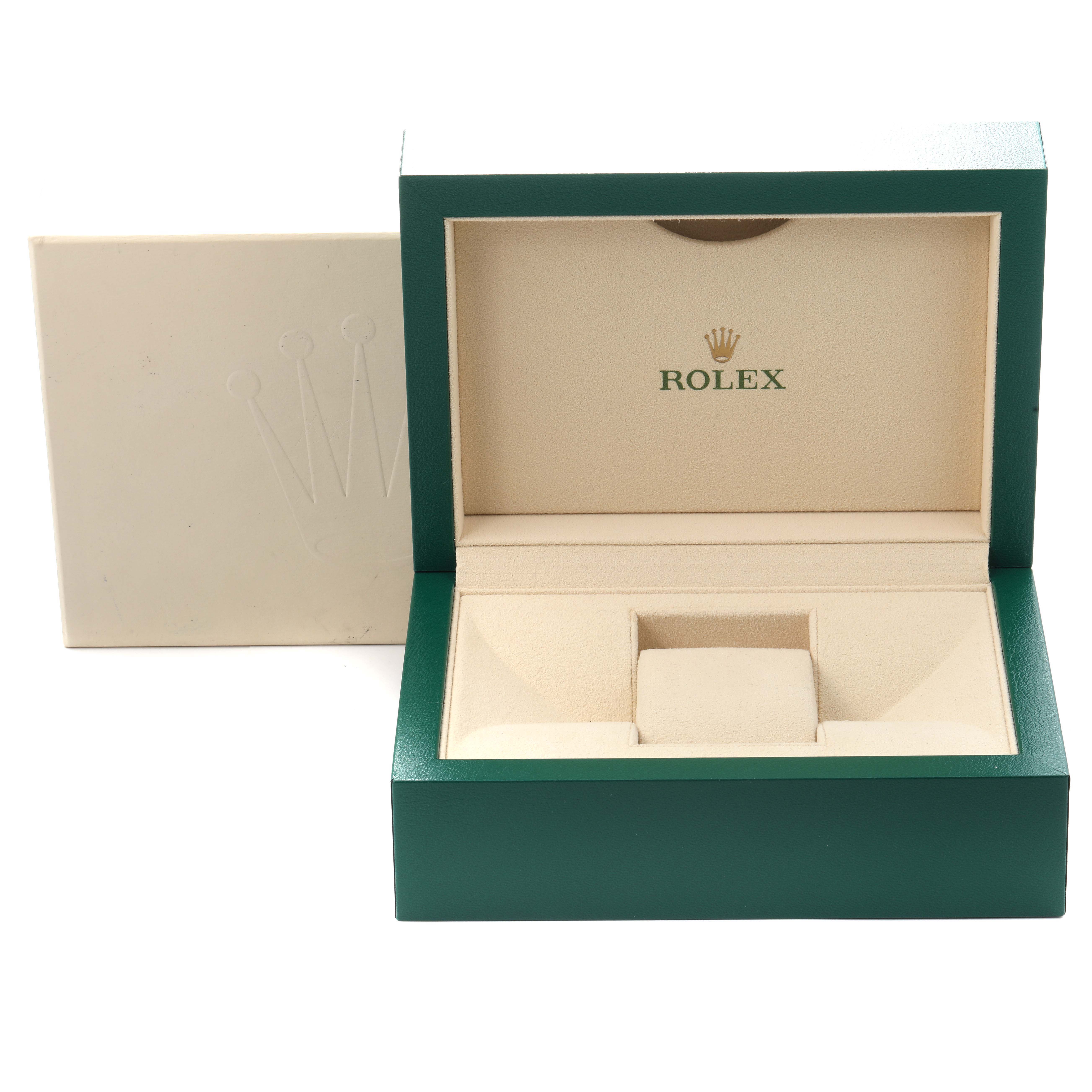The image shows an open green Rolex box meant for the Submariner model 116610LV, with the brand logo visible inside.