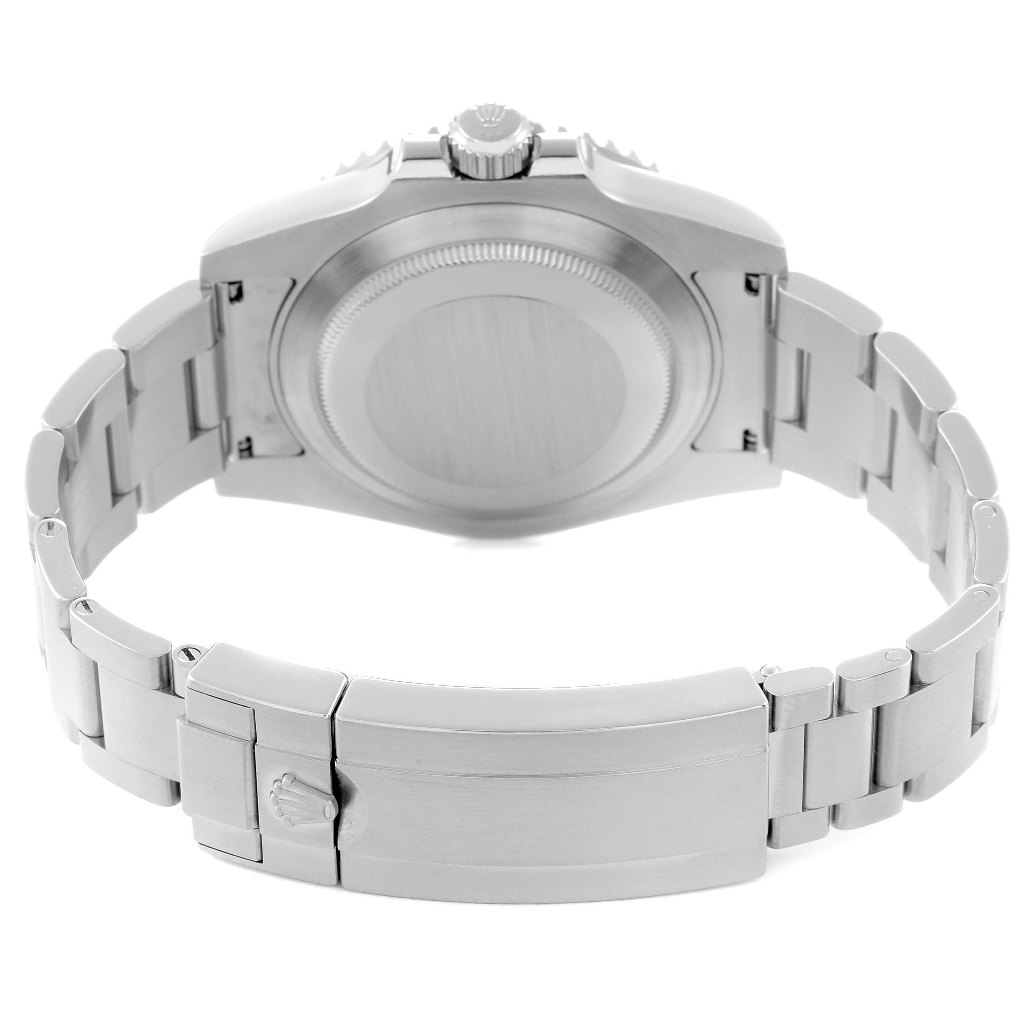 The image shows the back view of a Rolex Submariner model 116610LV, highlighting the bracelet and clasp.