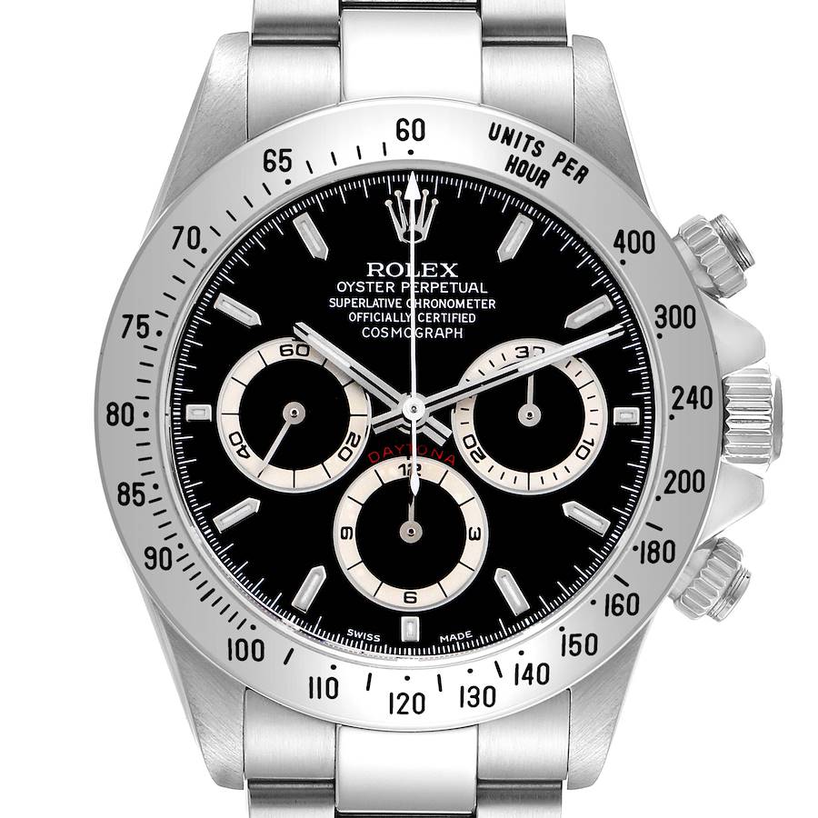 The image shows a Rolex Daytona model 16520 men's watch from the front, detailing the bezel, dial, sub-dials, and crown.