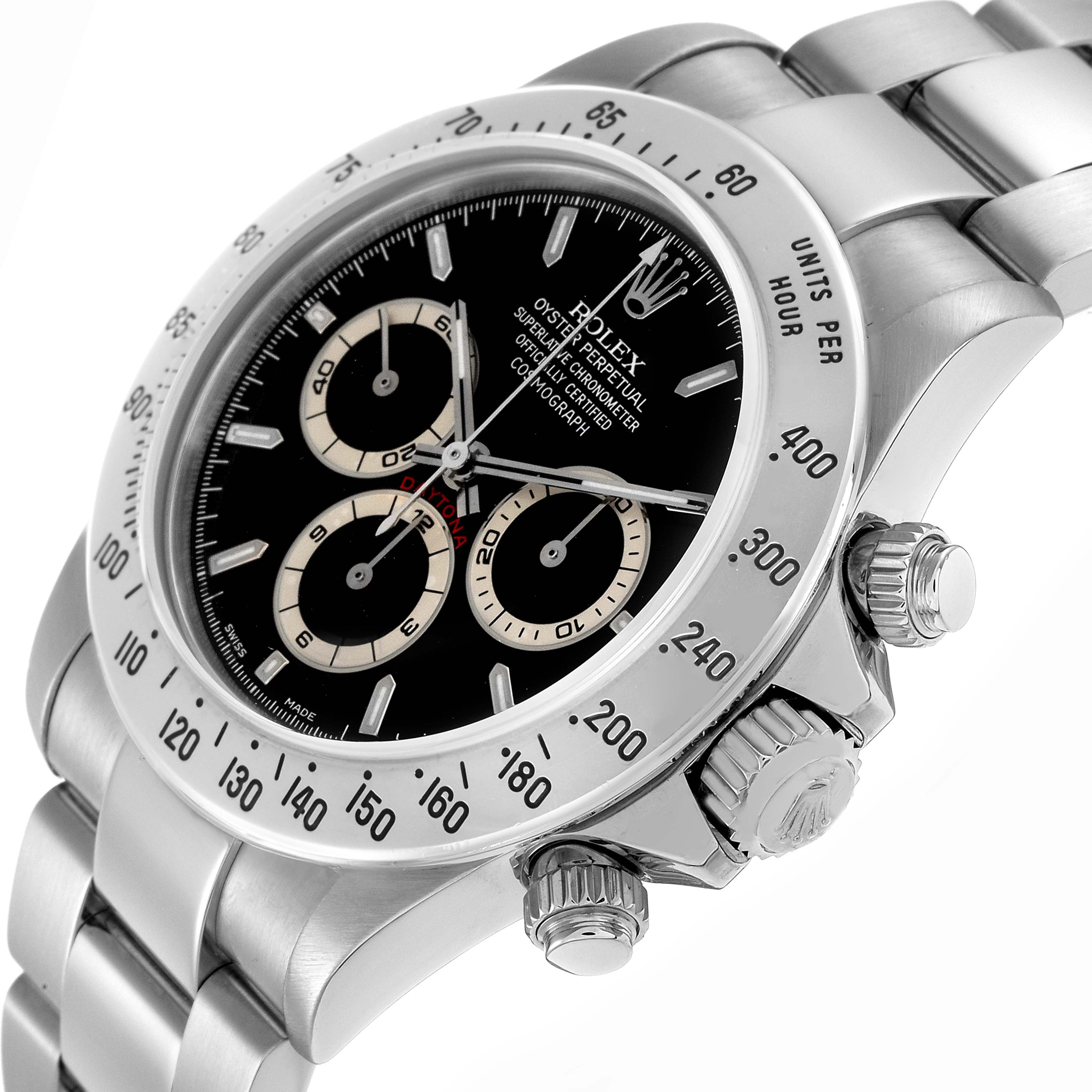 The image shows a Rolex Daytona watch model 16520 from a three-quarter angle, highlighting the bezel, crown, chronograph pushers, and part of the bracelet.