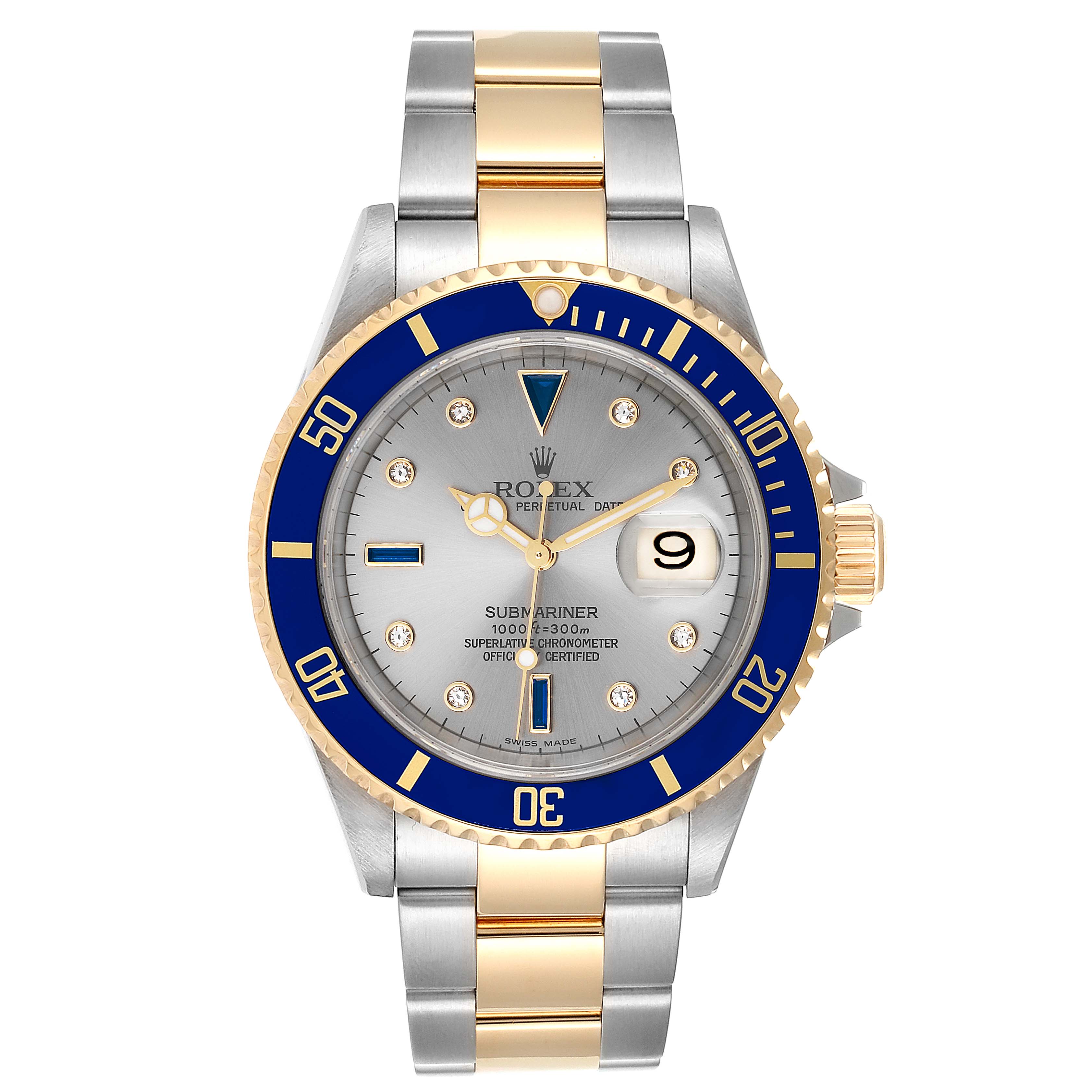 This image shows a front view of a Rolex Submariner 16613 Men
s Steel and Gold (two tone) Grey Dial 16613 Men
s Steel and Gold (two tone) Grey Dial watch, featuring a blue bezel and a two-tone metal bracelet.