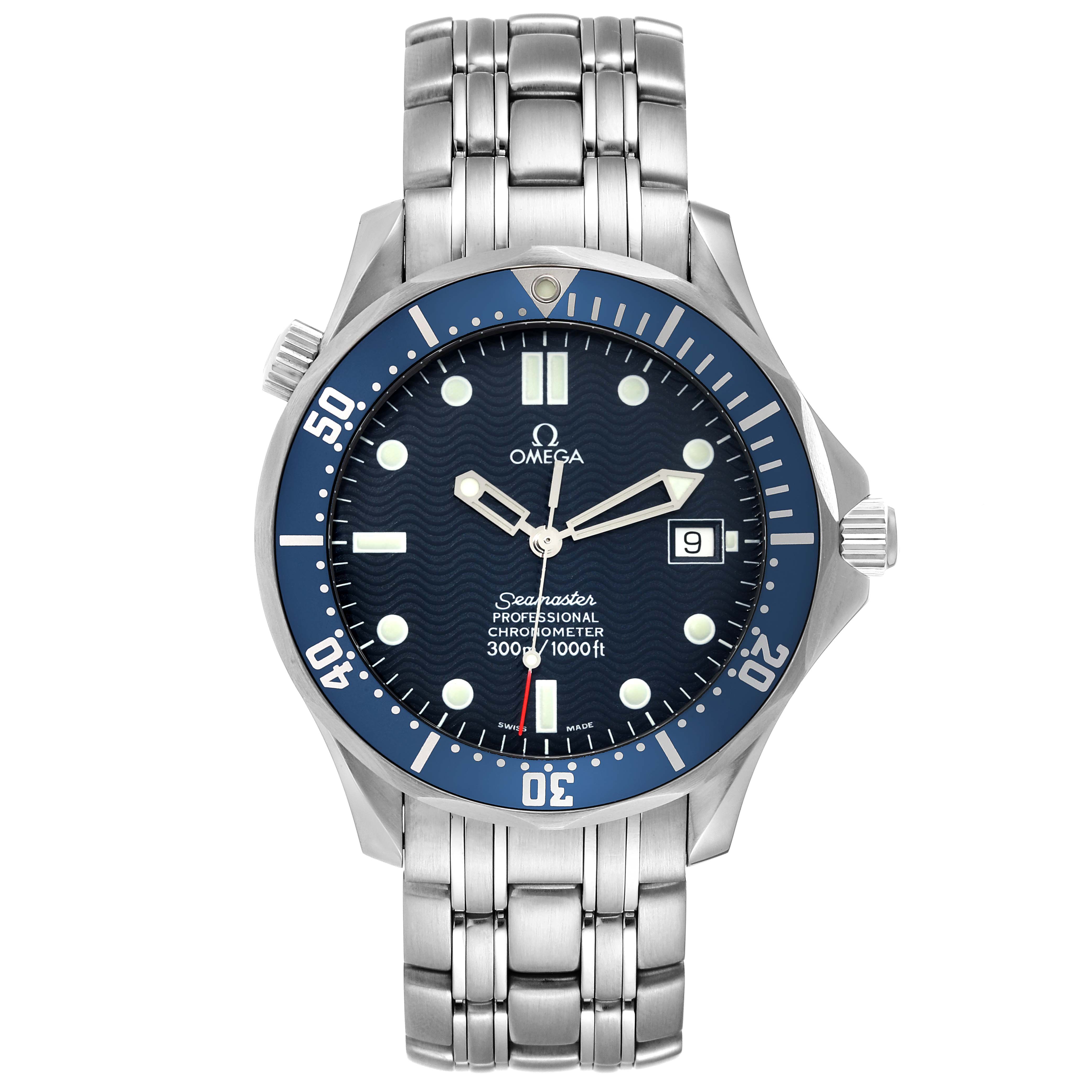This image shows the Omega Seamaster 2531.80.00 Men's Stainless Steel Blue Dial 2531.80.00 Men's Stainless Steel Blue Dial watch from a front view, detailing the dial, bezel, bracelet, and crown.