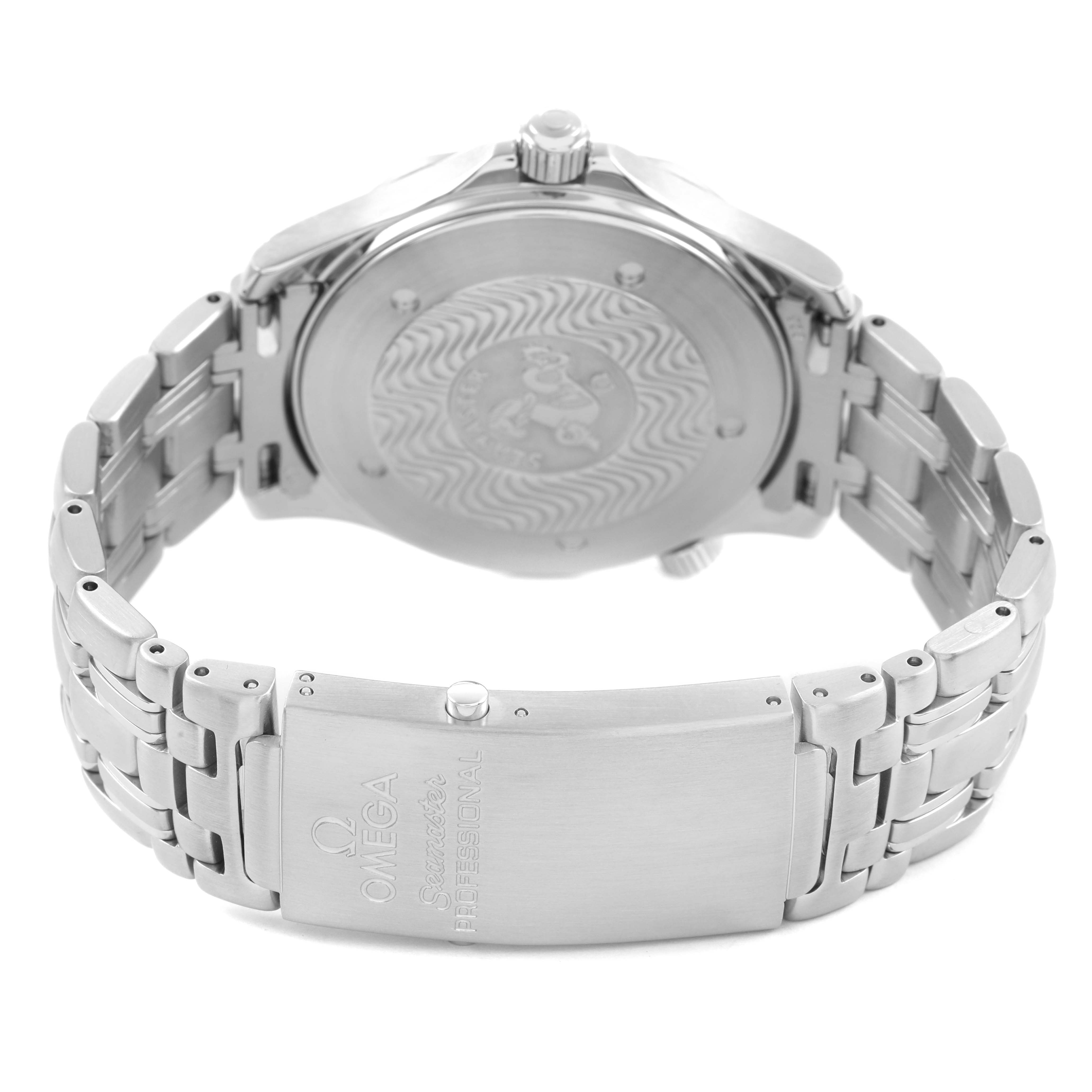 The image shows the back of the Omega Seamaster 2541.80.00 Men's Stainless Steel Blue Dial watch, highlighting the case back and bracelet clasp.