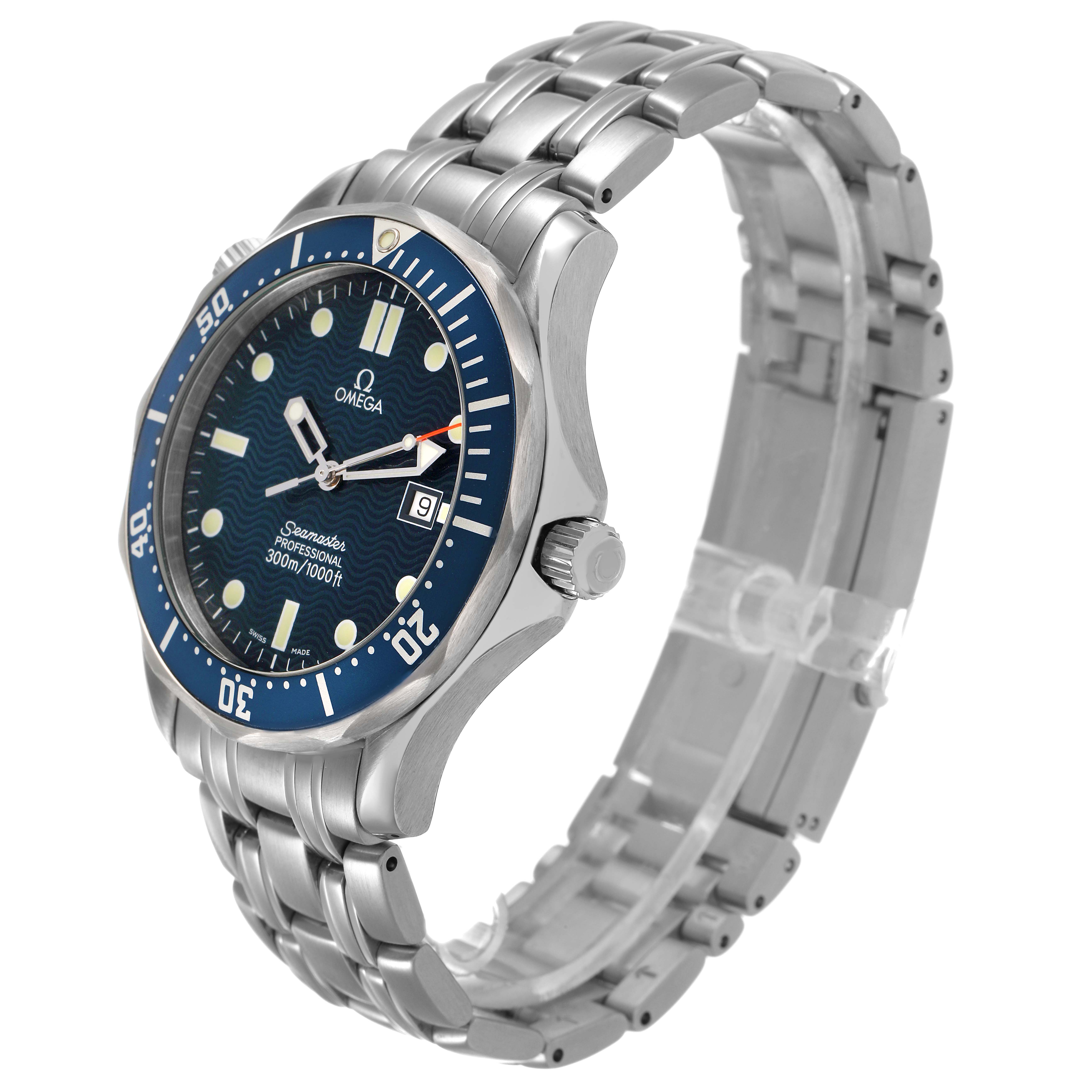 The Omega Seamaster 2541.80.00 Men's Stainless Steel Blue Dial watch is angled to show the face, bezel, crown, and stainless steel bracelet.