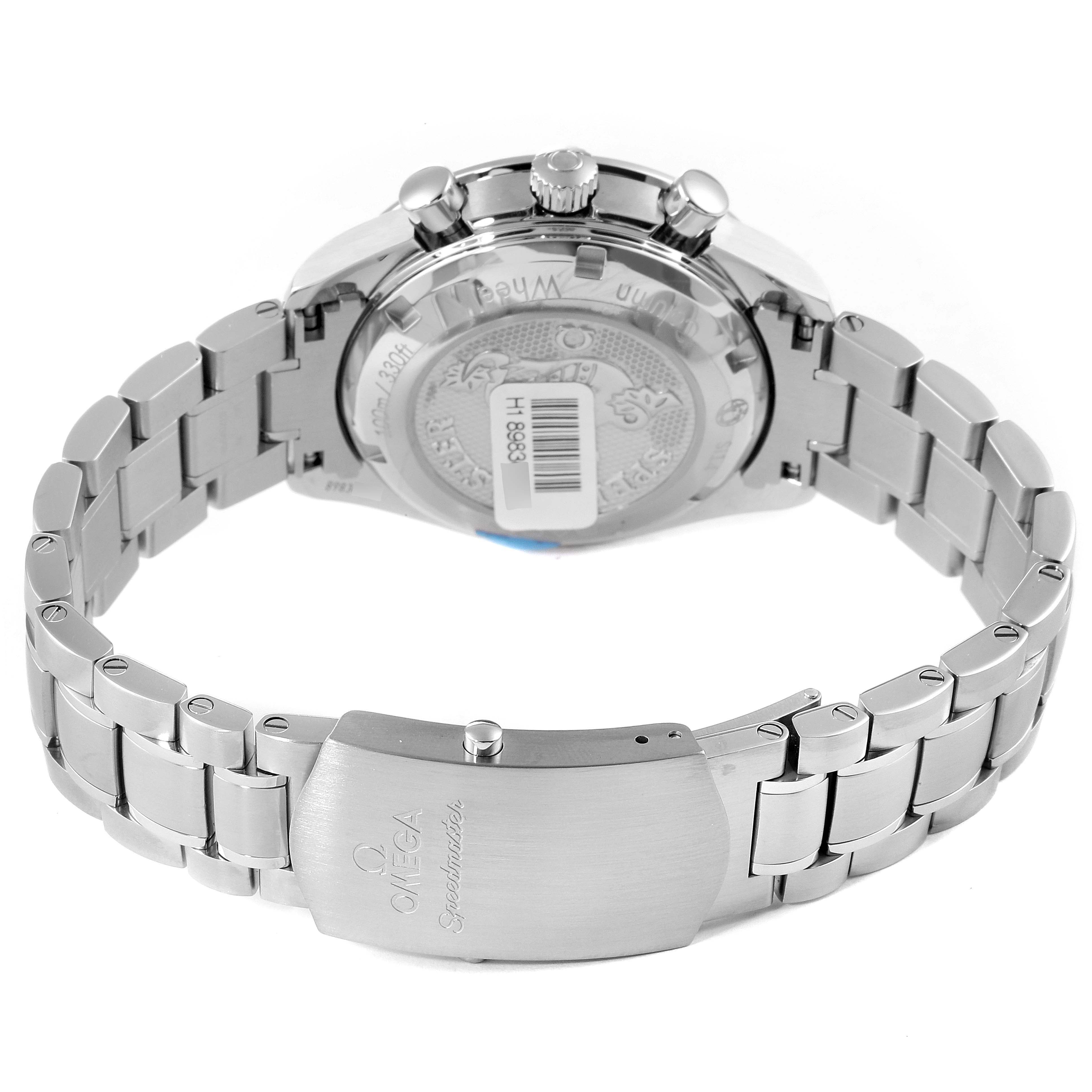 This image shows the back view of an Omega Speedmaster 326.30.40.50.06.001 Men
s Stainless Steel Grey Dial 326.30.40.50.06.001 Men
s Stainless Steel Grey Dial watch, highlighting its clasp, bracelet, and case back.