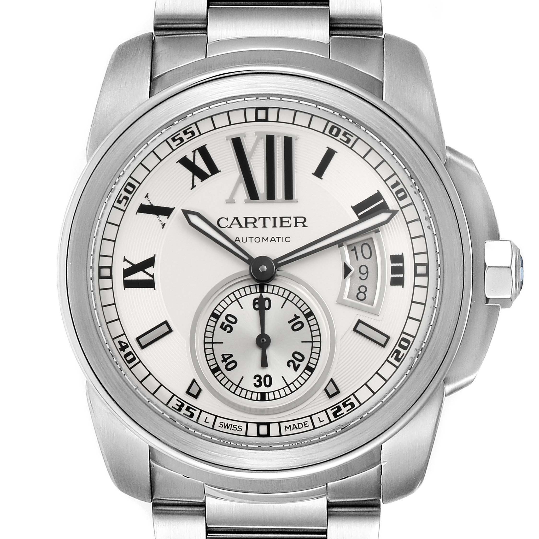 The image shows a frontal view of the Calibre de Cartier watch, highlighting the dial, hands, and date window.