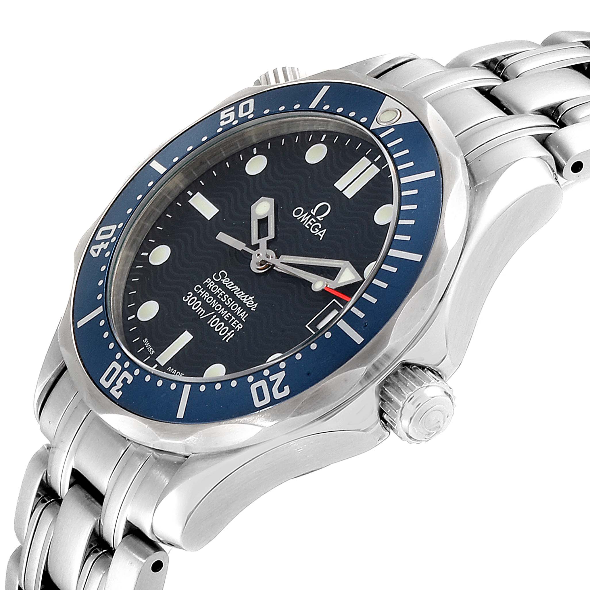 The image shows an Omega Seamaster 2551.80.00 Men
s Stainless Steel Blue Dial 2551.80.00 Men
s Stainless Steel Blue Dial watch at an angle displaying its dial, bezel, crown, and part of the metal bracelet.