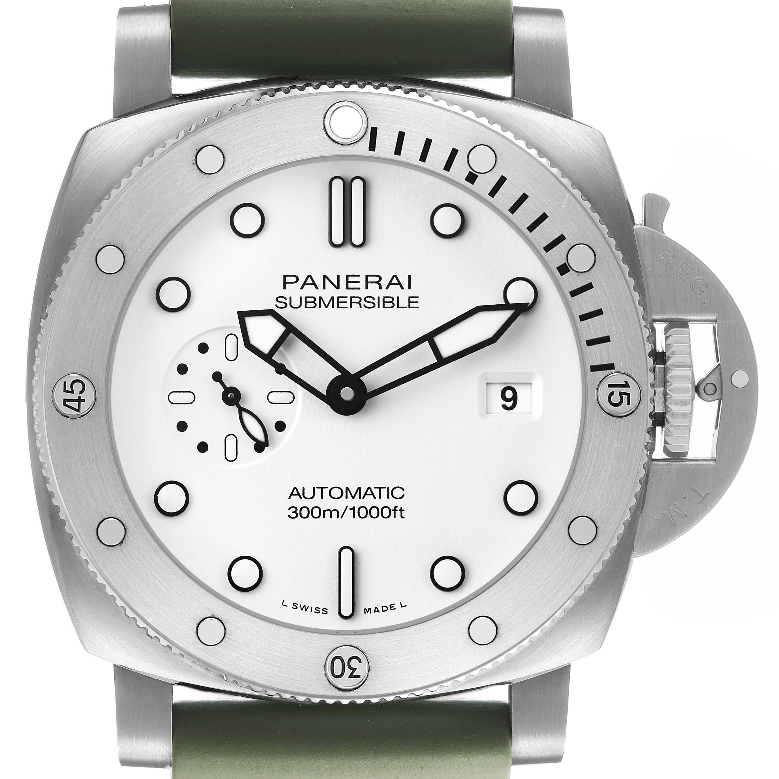 The image shows a front view of the Panerai Submersible PAM01226 Men's Stainless Steel White Dial, highlighting the bezel, dial, indices, hands, and date window.