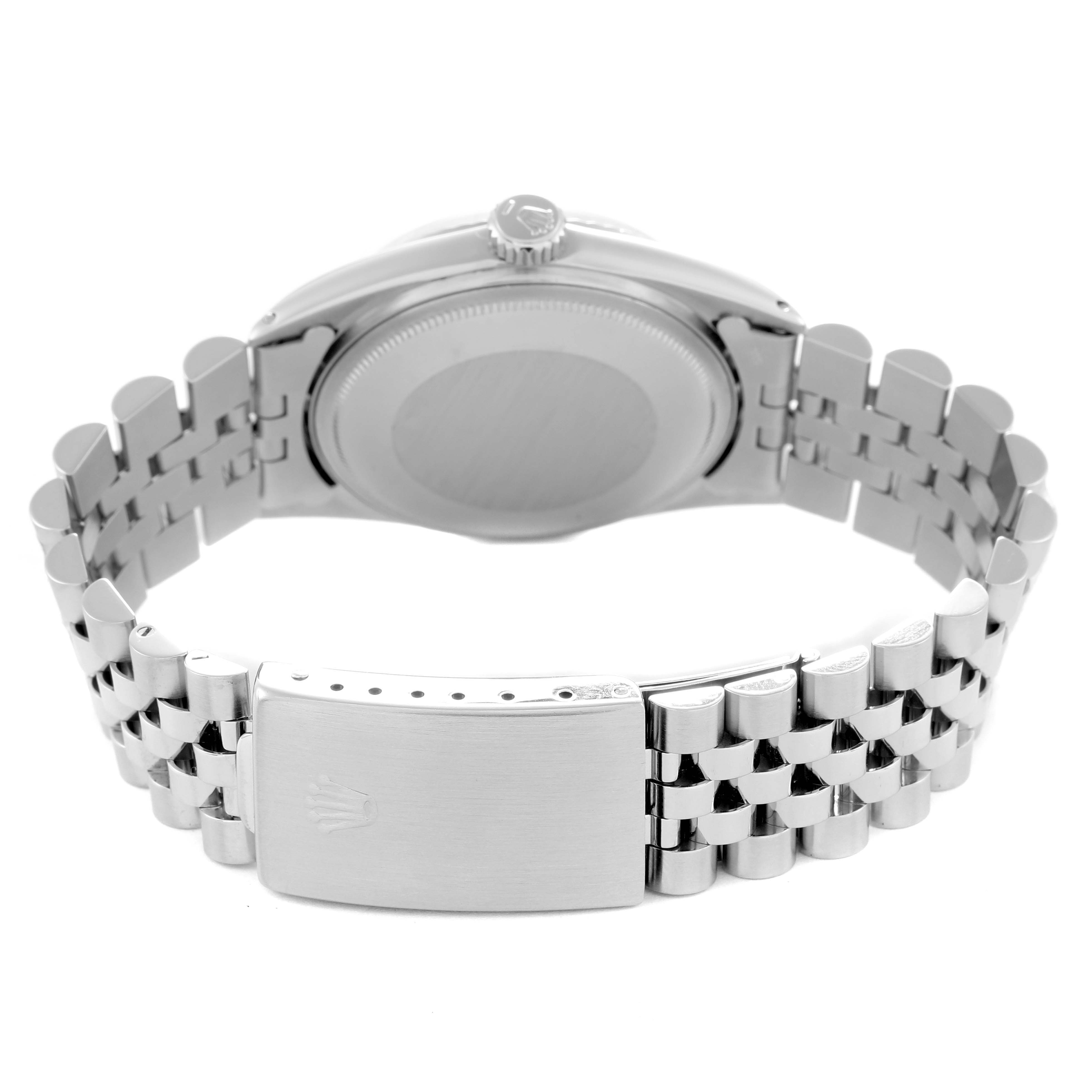 The image shows the back view of a Rolex Datejust 1601 Men
s Stainless Steel Silver Dial 1601 Men
s Stainless Steel Silver Dial watch, highlighting the bracelet and clasp.