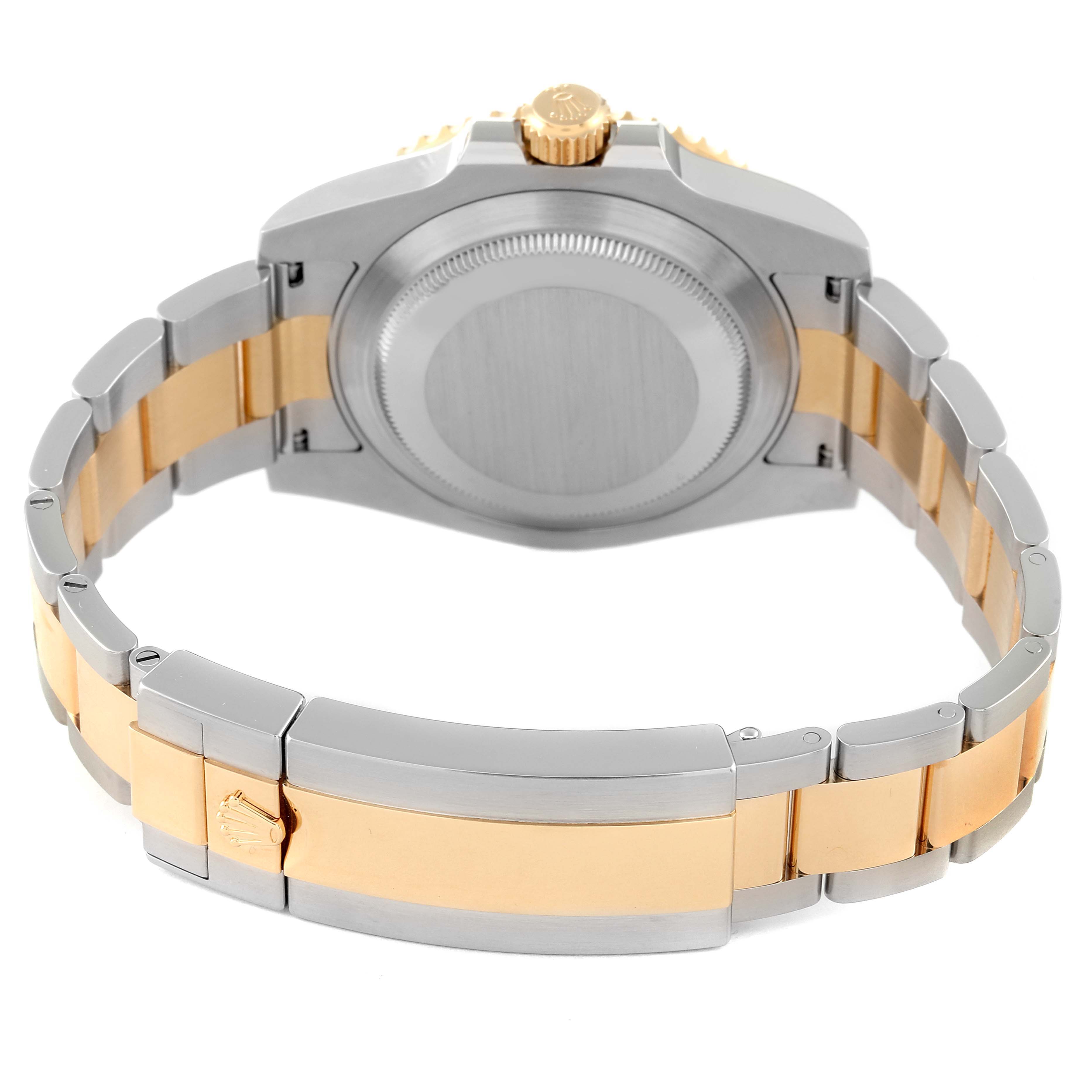 This image shows the back view and bracelet of a Rolex Submariner 116613 Men
s Steel and Gold (two tone) Blue Dial 116613 Men
s Steel and Gold (two tone) Blue Dial watch.