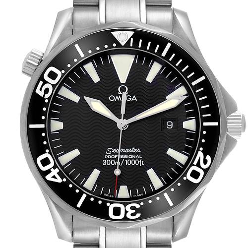 The image shows a frontal view of an Omega Seamaster watch, displaying the bezel, dial, hands, and part of the bracelet.