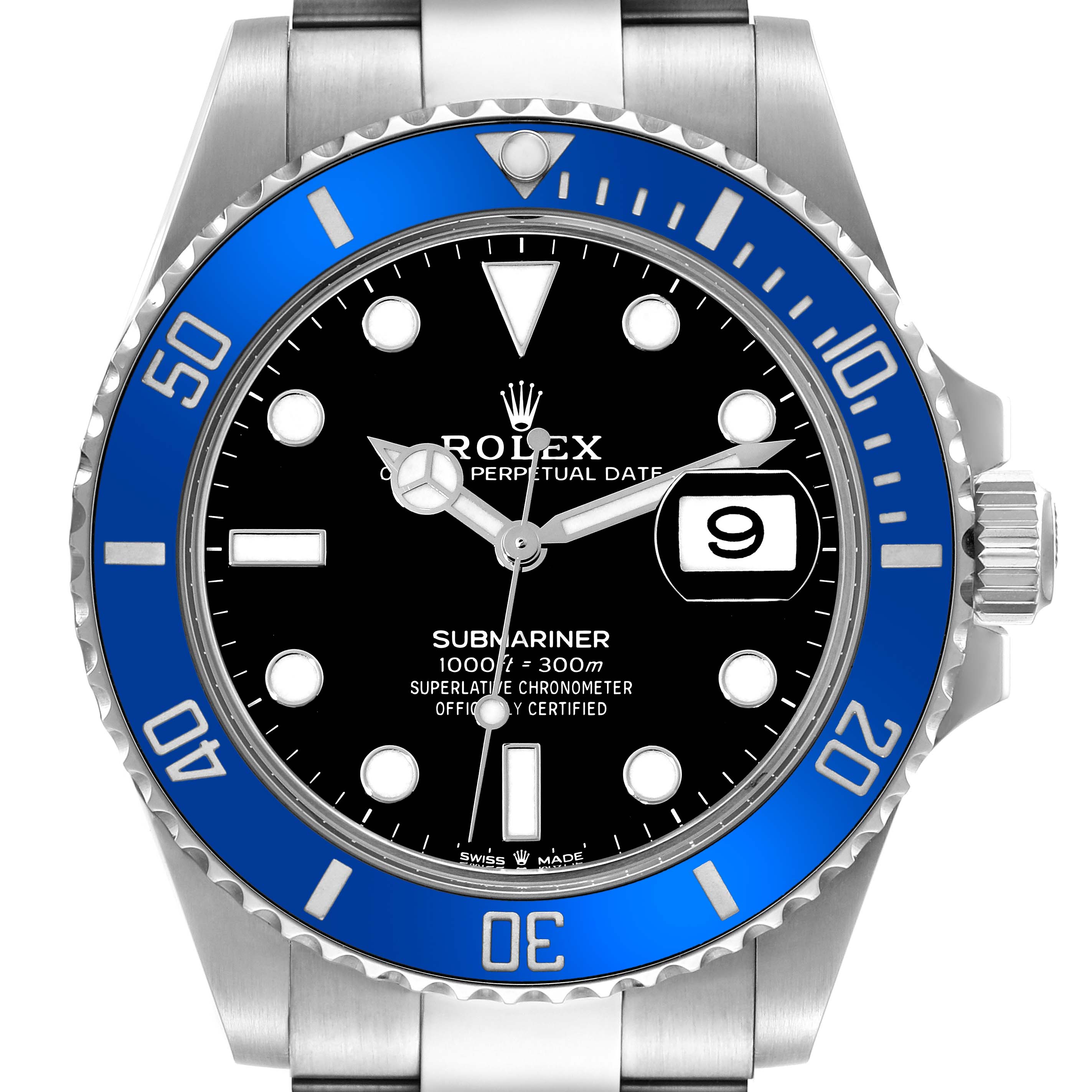 The image shows a front view of the Rolex Submariner 126619 Men's White Gold Black Dial 126619 Men's White Gold Black Dial watch, highlighting its blue bezel, black dial, and date window at 3 o'clock.