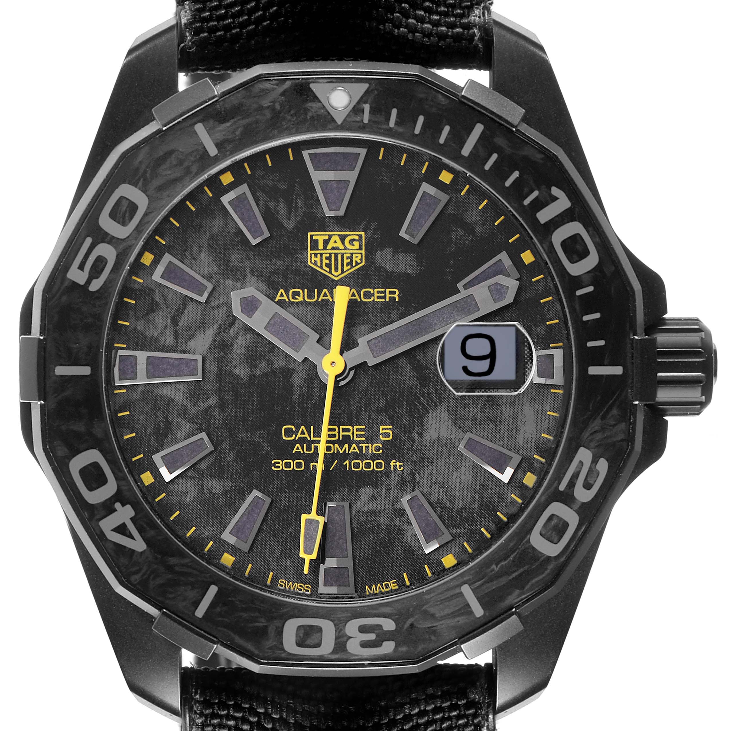 The Tag Heuer Aquaracer WBD218B.FC6446 Men
s Titanium Black Dial WBD218B.FC6446 Men
s Titanium Black Dial watch is shown from the front, displaying the dial, bezel, and crown.