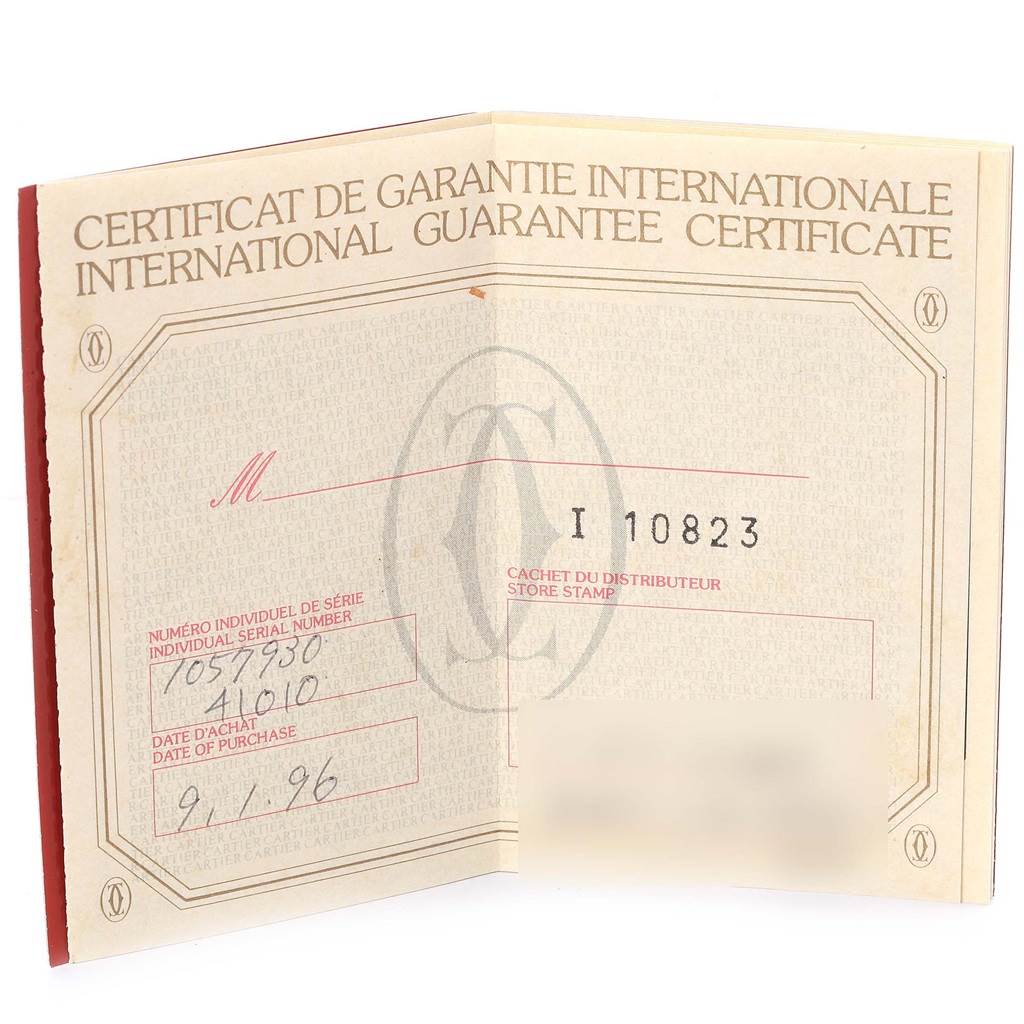 The image shows the international guarantee certificate for the Cartier Santos 41010 Women's Stainless Steel Silver Dial 41010 Women's Stainless Steel Silver Dial model watch.