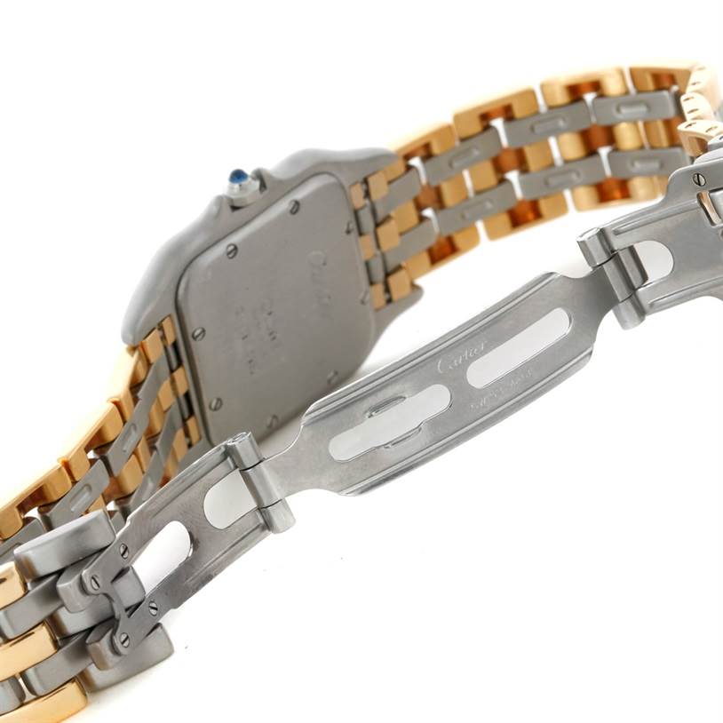 This image shows the clasp and backside of the Panthere model by Cartier, focusing on the bracelet and clasp mechanism.