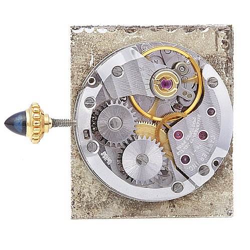 The image shows the internal mechanism and gears of a Cartier Tank Classic Yellow Gold White Dial Yellow Gold White Dial model watch from a top-down angle.