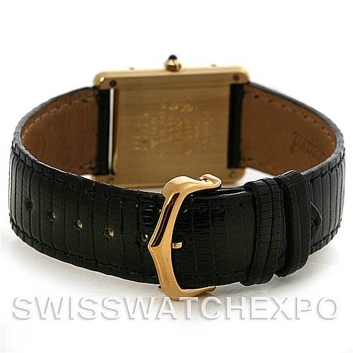 This image shows the back and strap of the Tank Classic model by Cartier, highlighting the buckle and leather band.