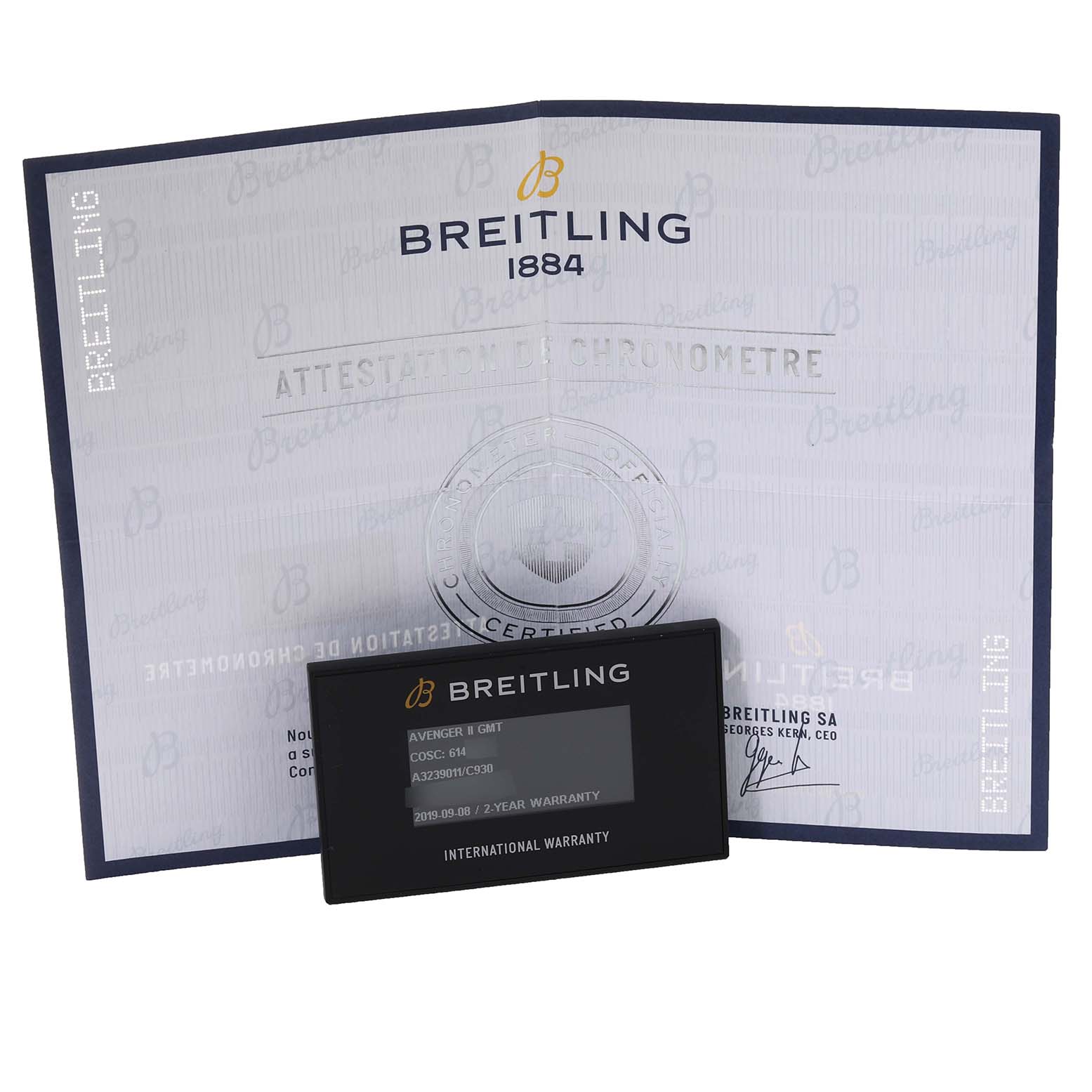 The image shows the certification and international warranty card for the Breitling Avenger A3239011/C930 Men's Stainless Steel Mother of Pearl Dial A3239011/C930 Men's Stainless Steel Mother of Pearl Dial model watch.