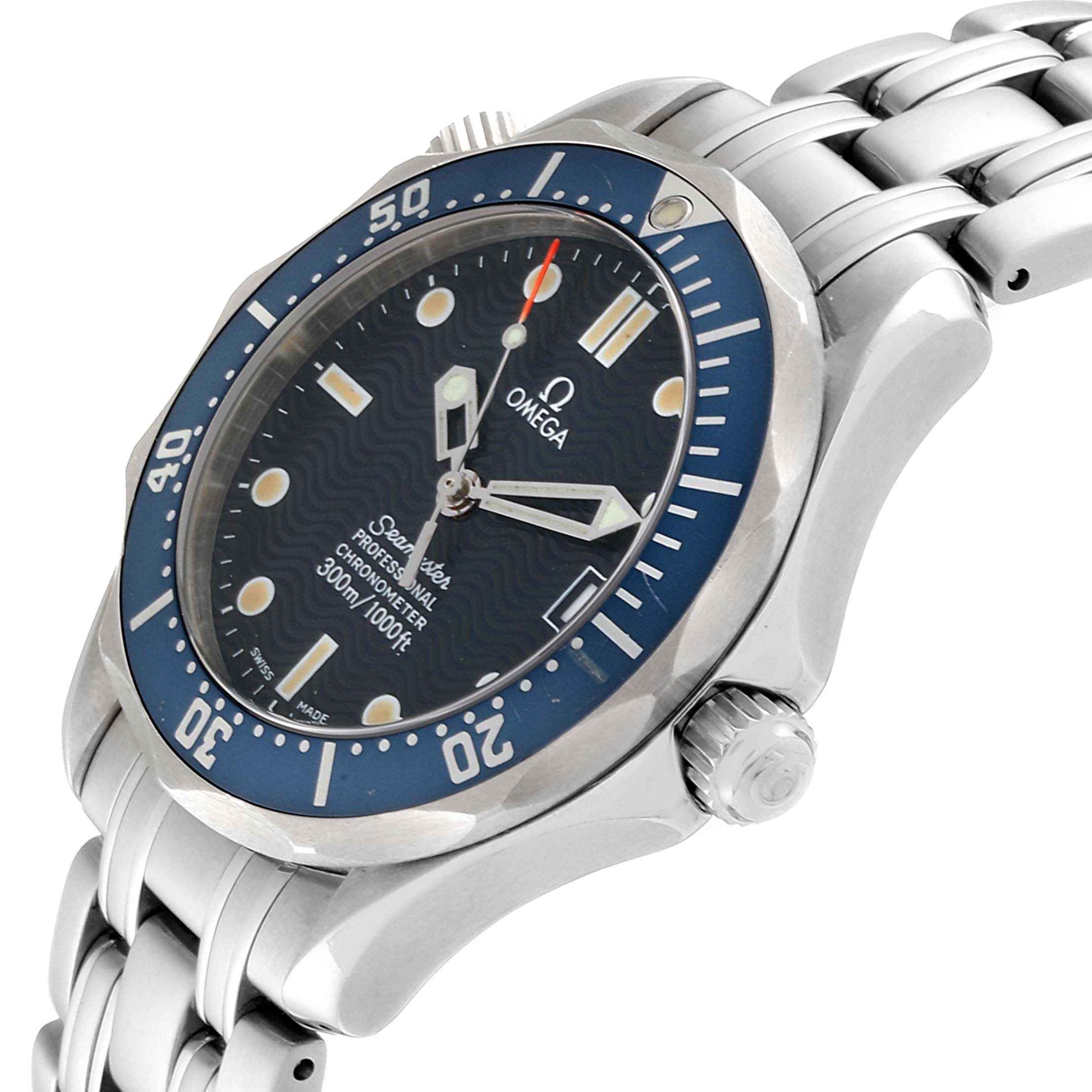 The image shows an angled view of the Omega Seamaster 2551.80.00 Men
s Stainless Steel Blue Dial 2551.80.00 Men
s Stainless Steel Blue Dial watch, focusing on the dial, bezel, and stainless steel bracelet.