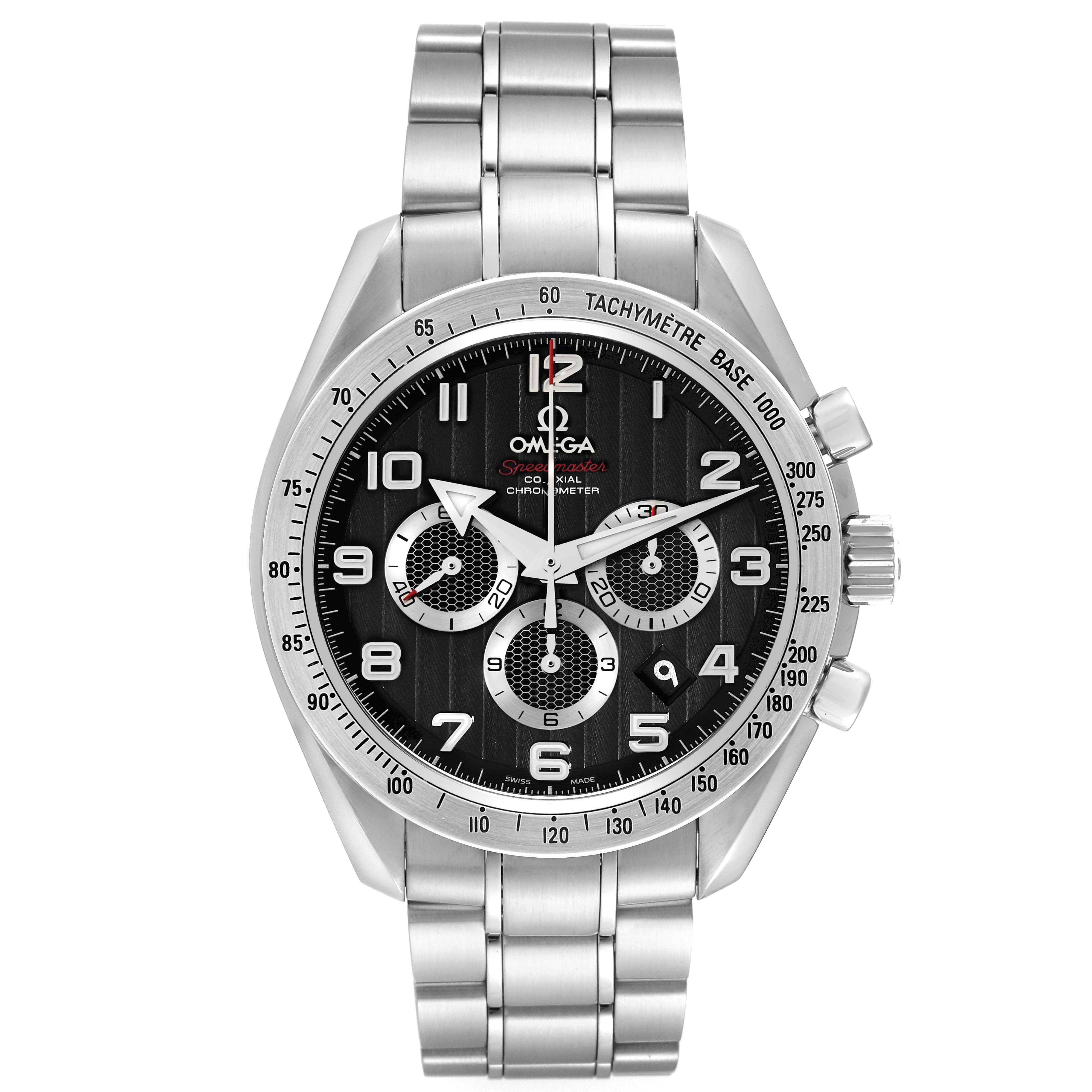 The image shows the front view of the Omega Speedmaster 321.10.44.50.01.001 Men
s Stainless Steel Black Dial 321.10.44.50.01.001 Men
s Stainless Steel Black Dial watch, highlighting its dial, bezel, bracelet, and chronograph buttons.