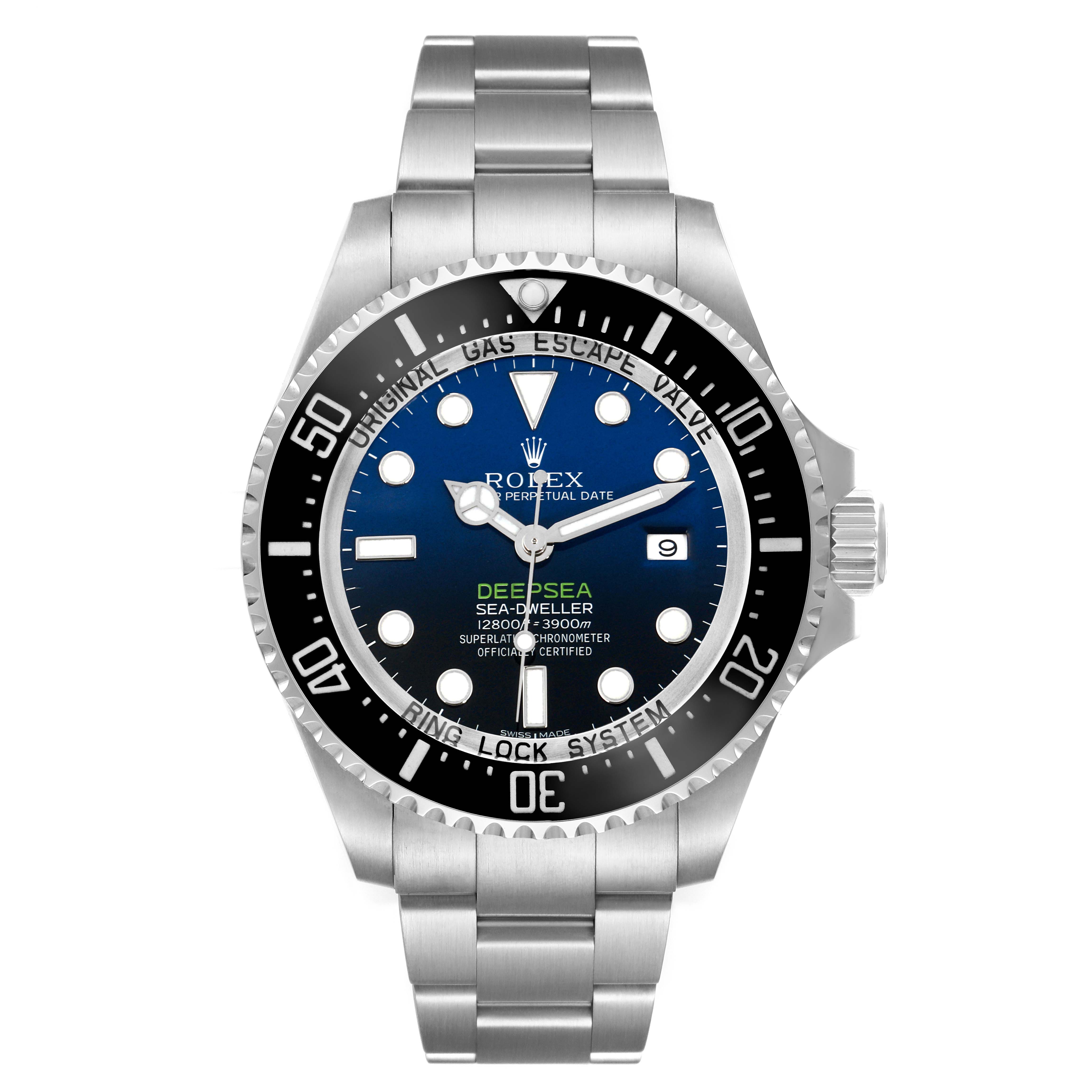 The image shows a front view of the Rolex Sea-Dweller model 116660 men's watch, highlighting the dial, bezel, crown, and bracelet.