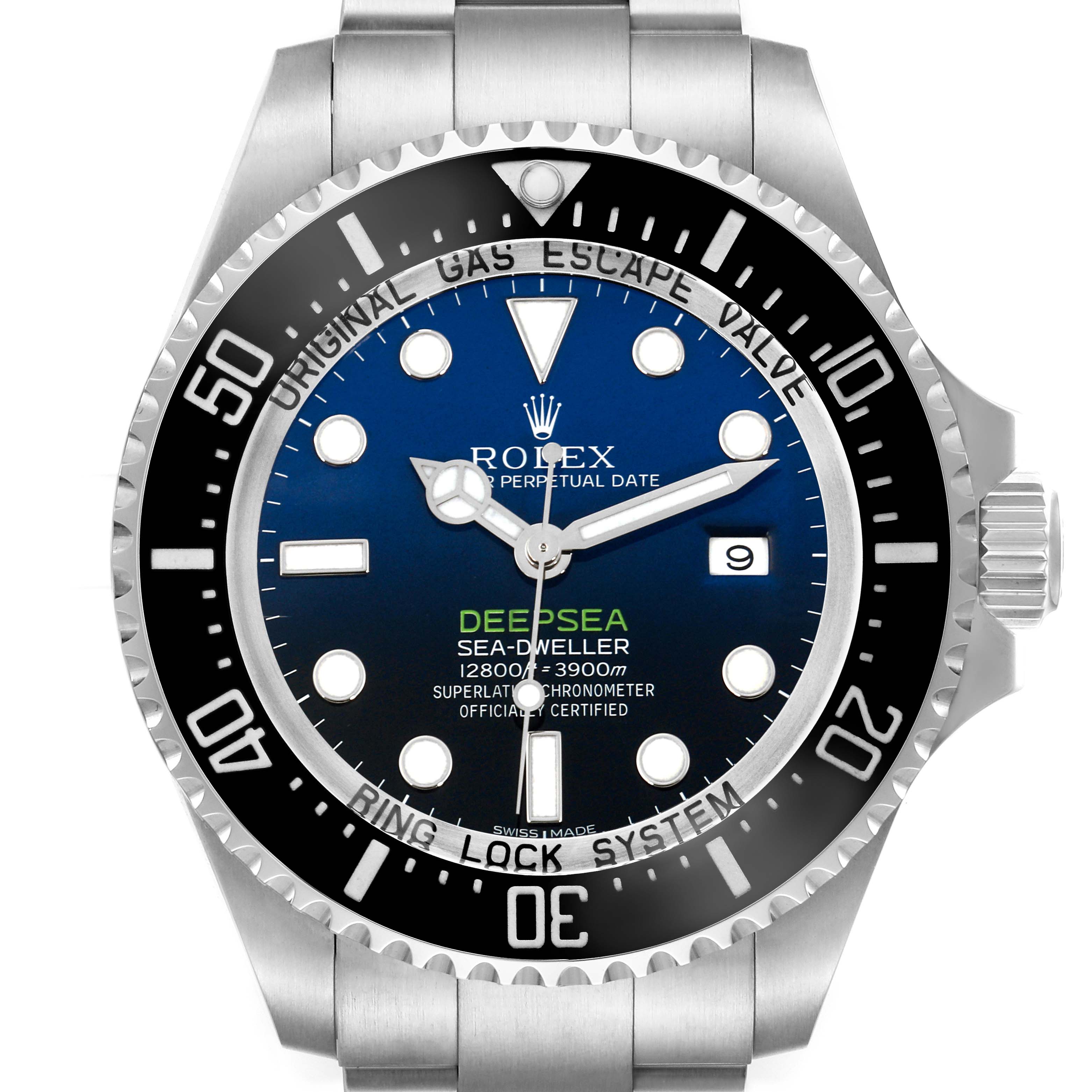 The image shows a front view of the Rolex Sea-Dweller model 116660 watch, displaying its face, bezel, and part of the bracelet.