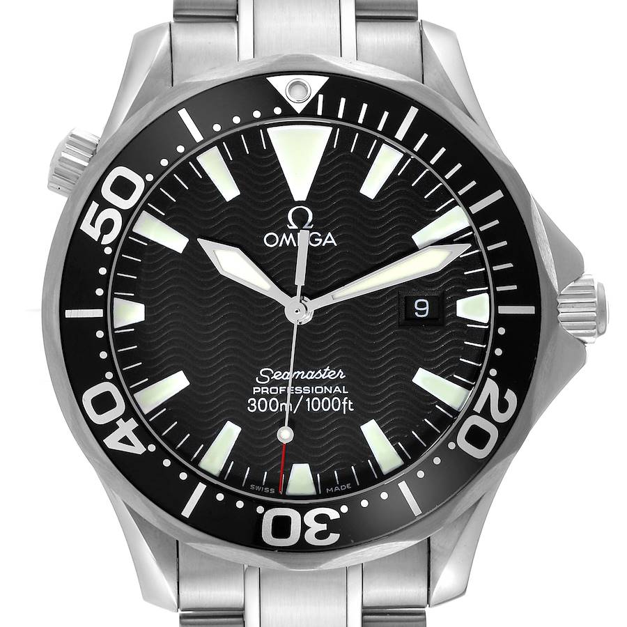 The image shows a front view of the Omega Seamaster watch, highlighting the bezel, dial, and hands.