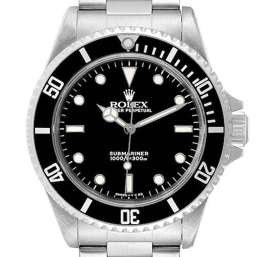 The image shows a front view of a Rolex Submariner watch, detailing its dial, bezel, and part of the bracelet.