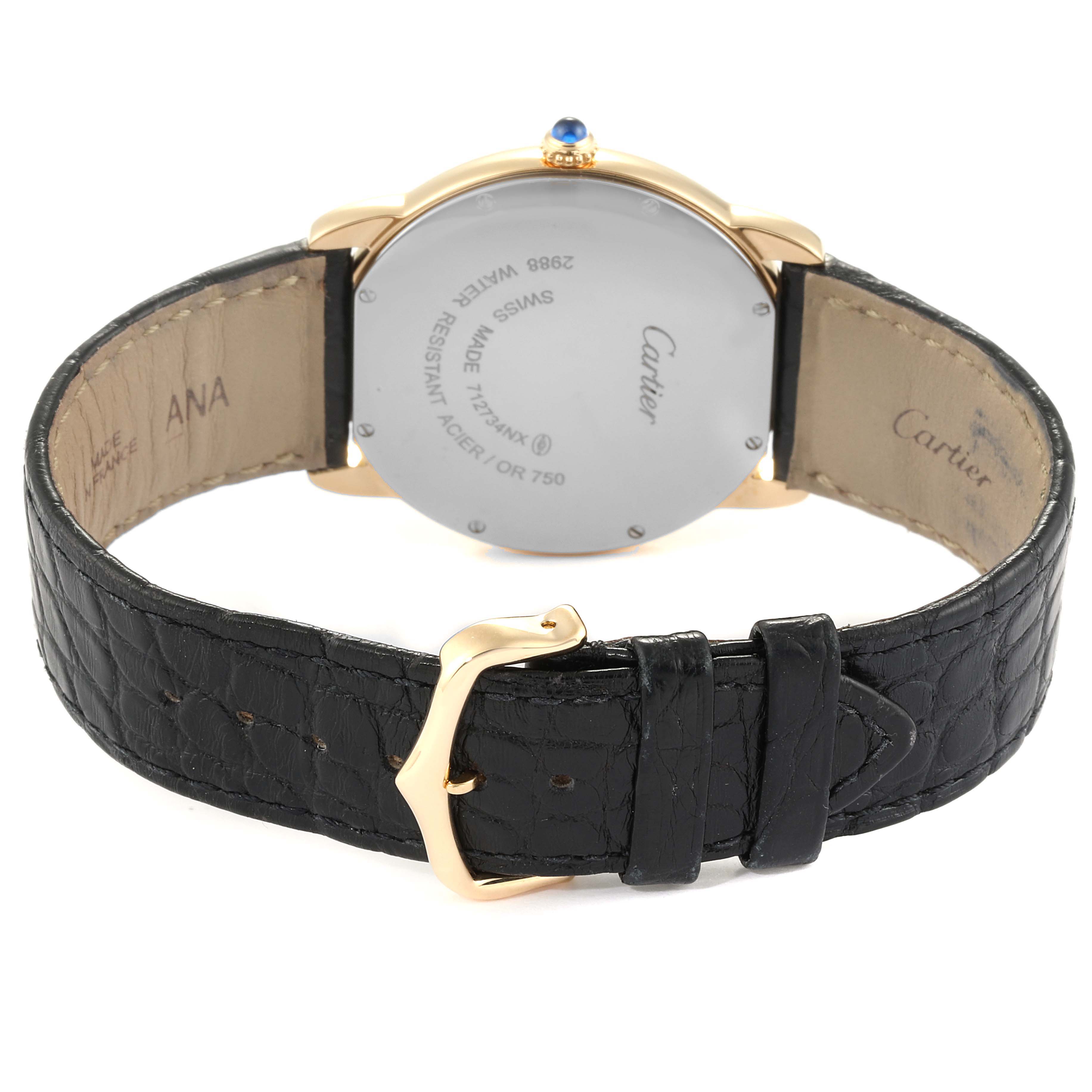 This image shows the backside and strap of a Cartier Ronde W6700455 Women
s Yellow Gold Silver Dial W6700455 Women
s Yellow Gold Silver Dial watch, highlighting the case back and buckle.