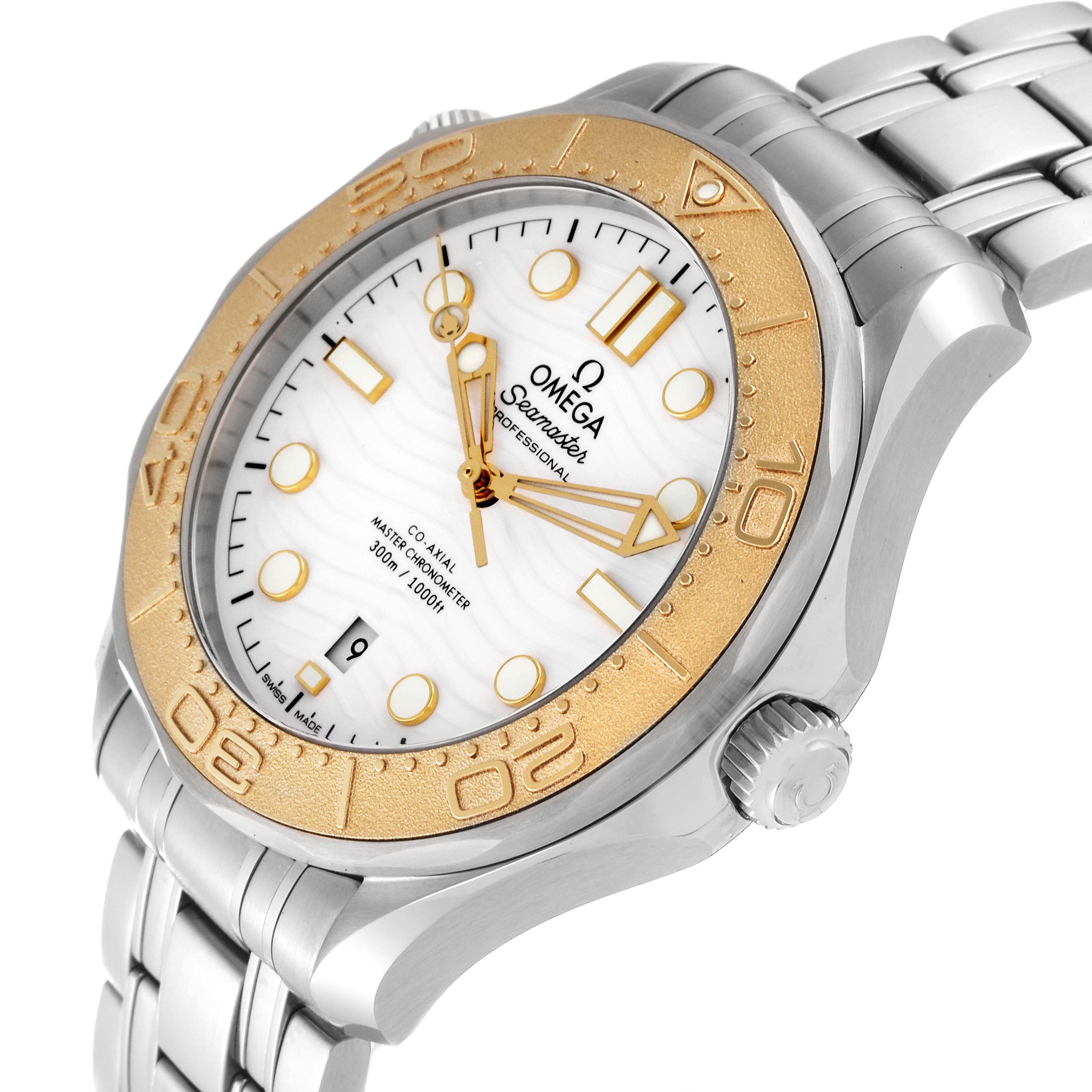 The image shows the Omega Seamaster 522.21.42.20.04.001 Men's Steel and Gold (two tone) White Dial 522.21.42.20.04.001 Men's Steel and Gold (two tone) White Dial watch at an angled side view, highlighting its face, bezel, and bracelet.