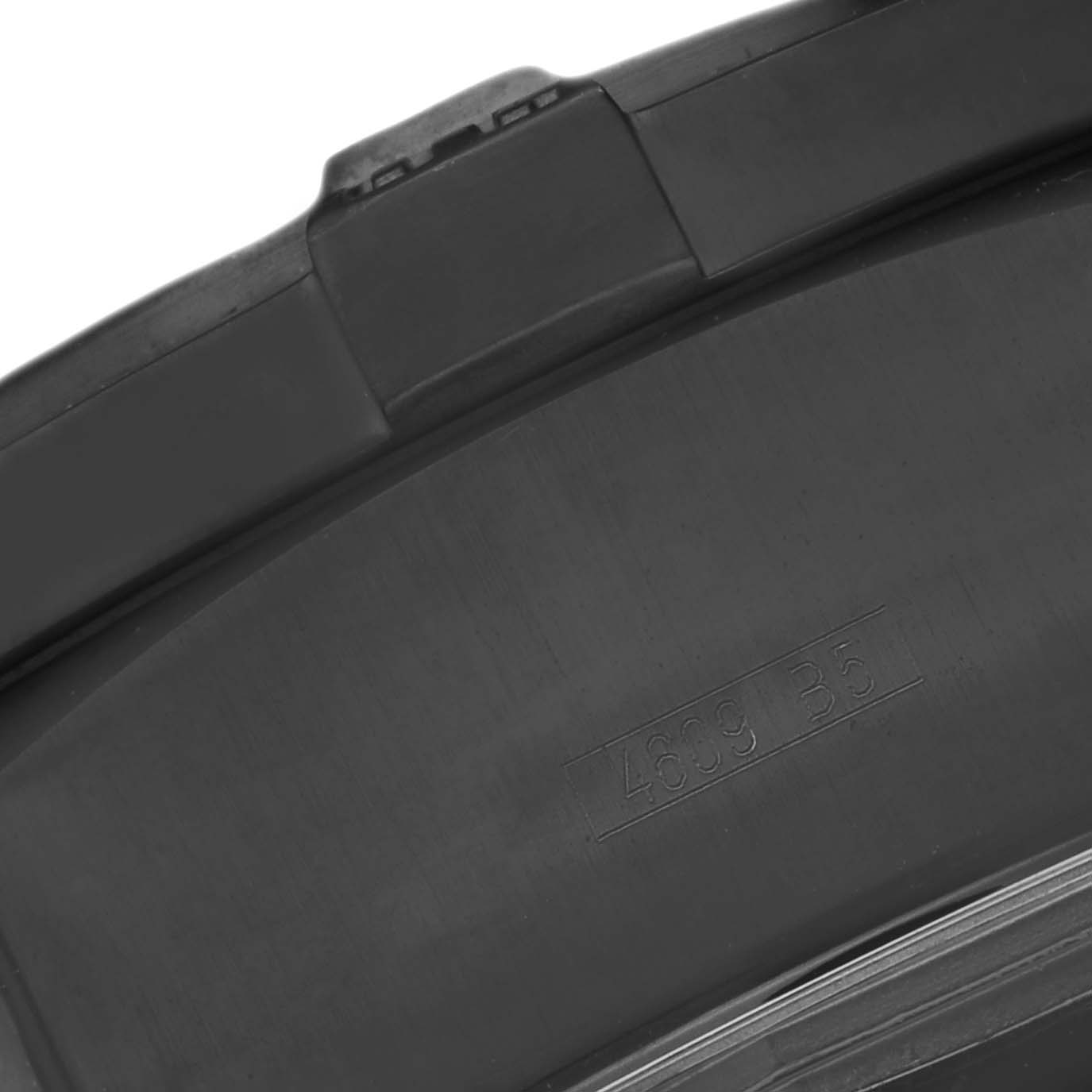 The image shows a close-up of the clasp and part of the band for the Breitling Avenger M73390 men
s watch.