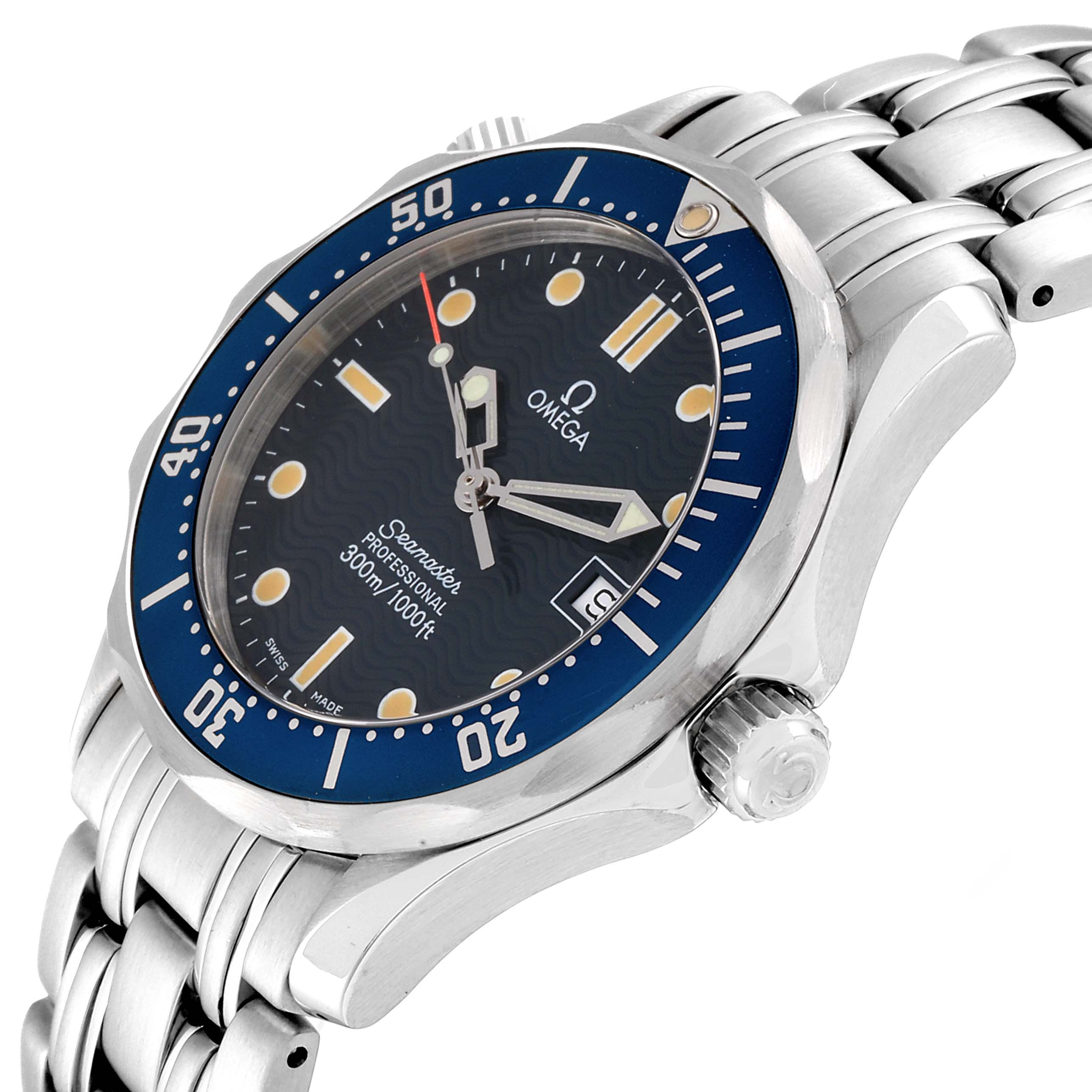 The image displays an angled view of the Omega Seamaster 2561.80.00 Men
s Stainless Steel Blue Dial 2561.80.00 Men
s Stainless Steel Blue Dial
s face, bezel, bracelet, and crown.