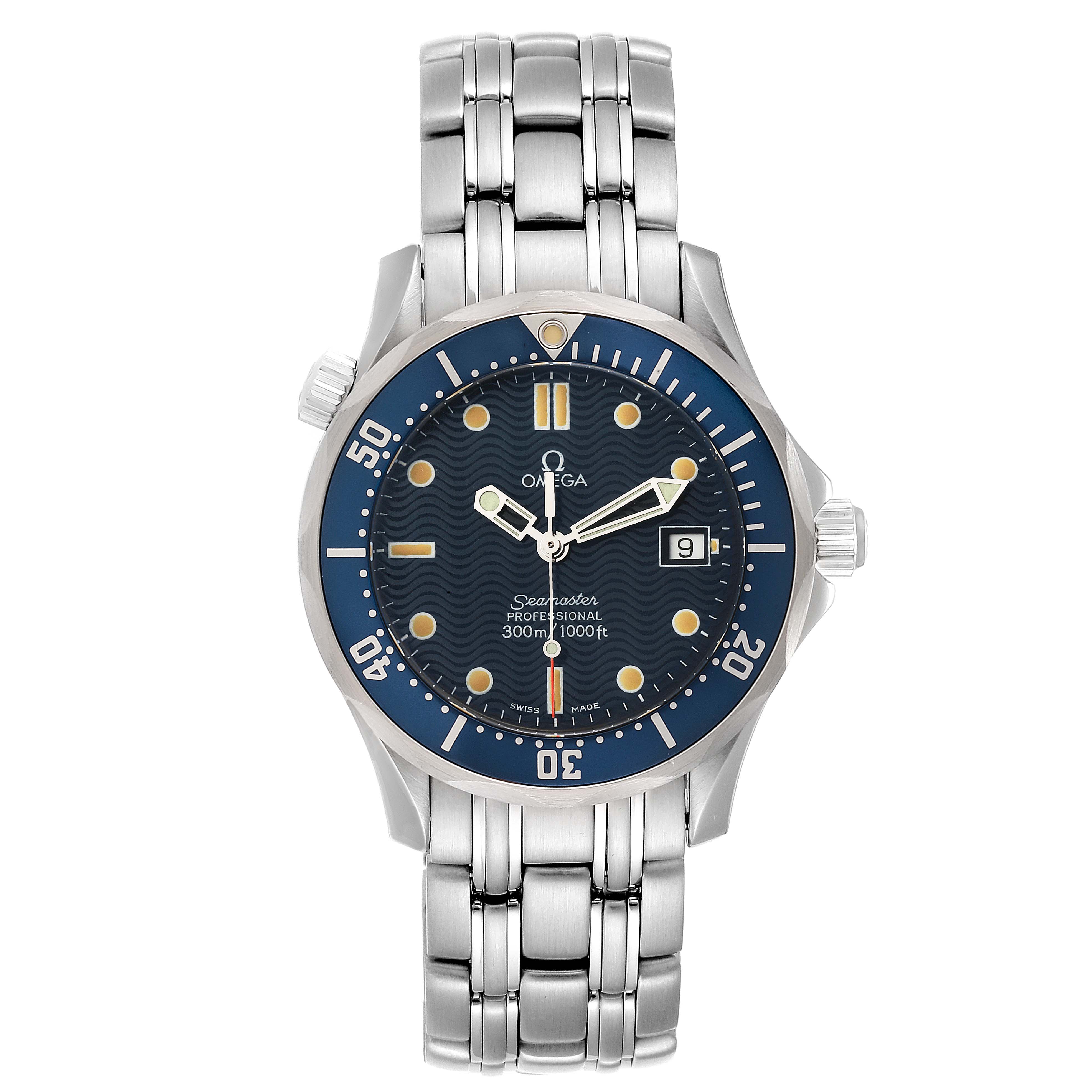 The image shows a front view of an Omega Seamaster 2561.80.00 Men
s Stainless Steel Blue Dial 2561.80.00 Men
s Stainless Steel Blue Dial watch displaying the band, dial, hands, and date window.