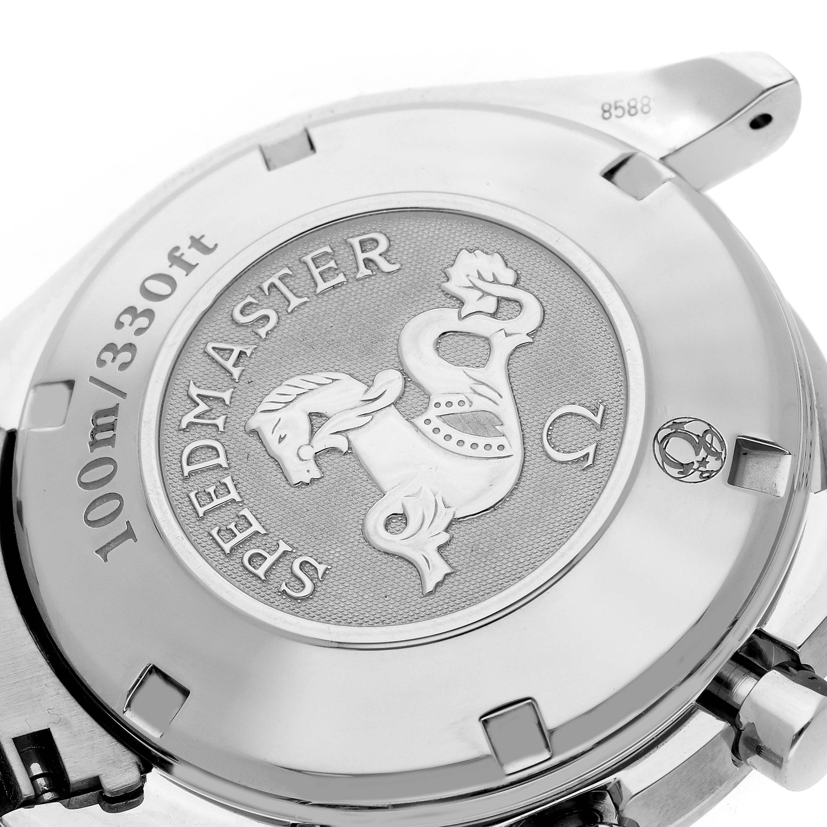 The image shows the back case of the Omega Speedmaster model 3211.31.00, featuring an embossed emblem and depth rating of 100m/330ft.
