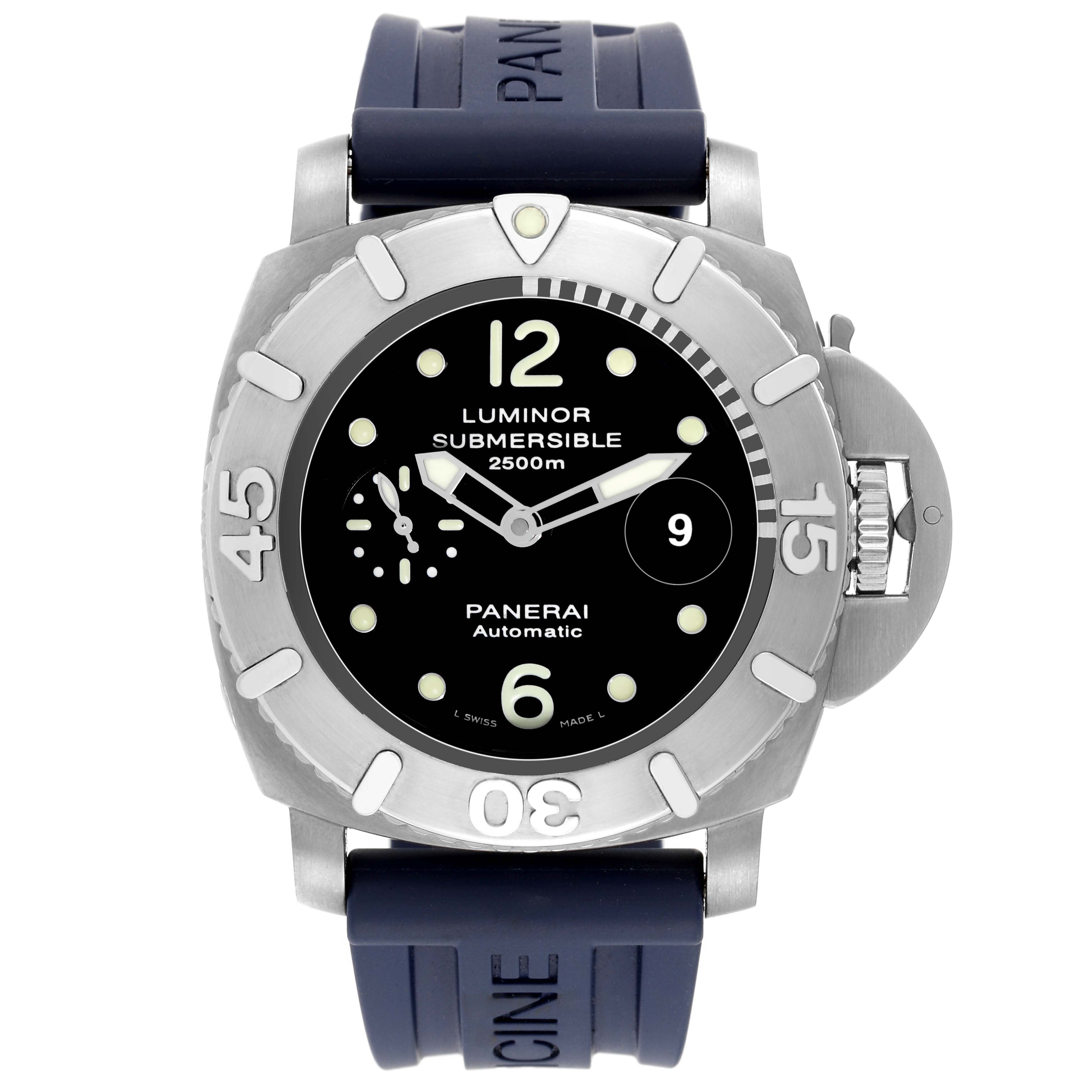 panerai-luminor-submersible-