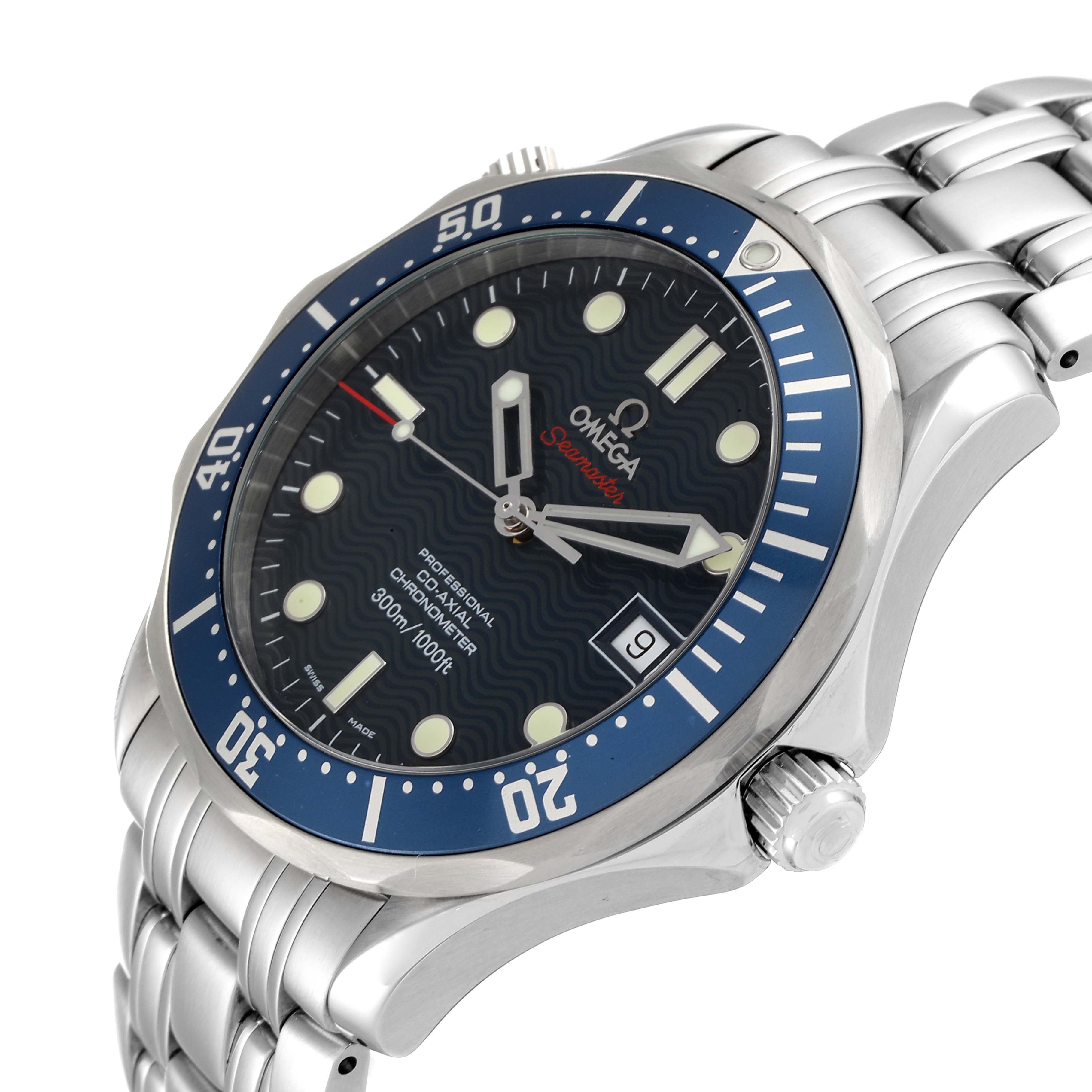 The image shows a side angle of the Omega Seamaster 2220.80.00 Men's Stainless Steel Blue Dial 2220.80.00 Men's Stainless Steel Blue Dial watch, highlighting the bezel, dial, date window, and stainless steel bracelet.