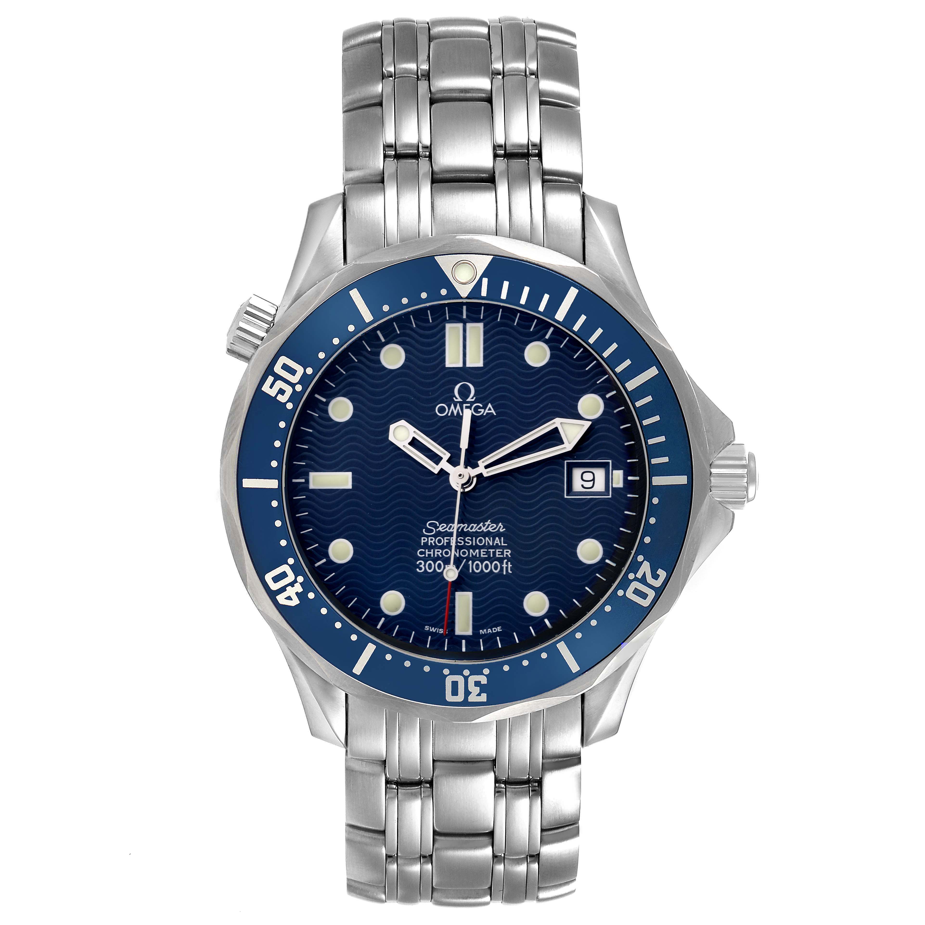 The image shows a front view of the Omega Seamaster 2531.80.00 Men
s Stainless Steel Blue Dial watch, highlighting its blue dial, bezel, and metal bracelet.
