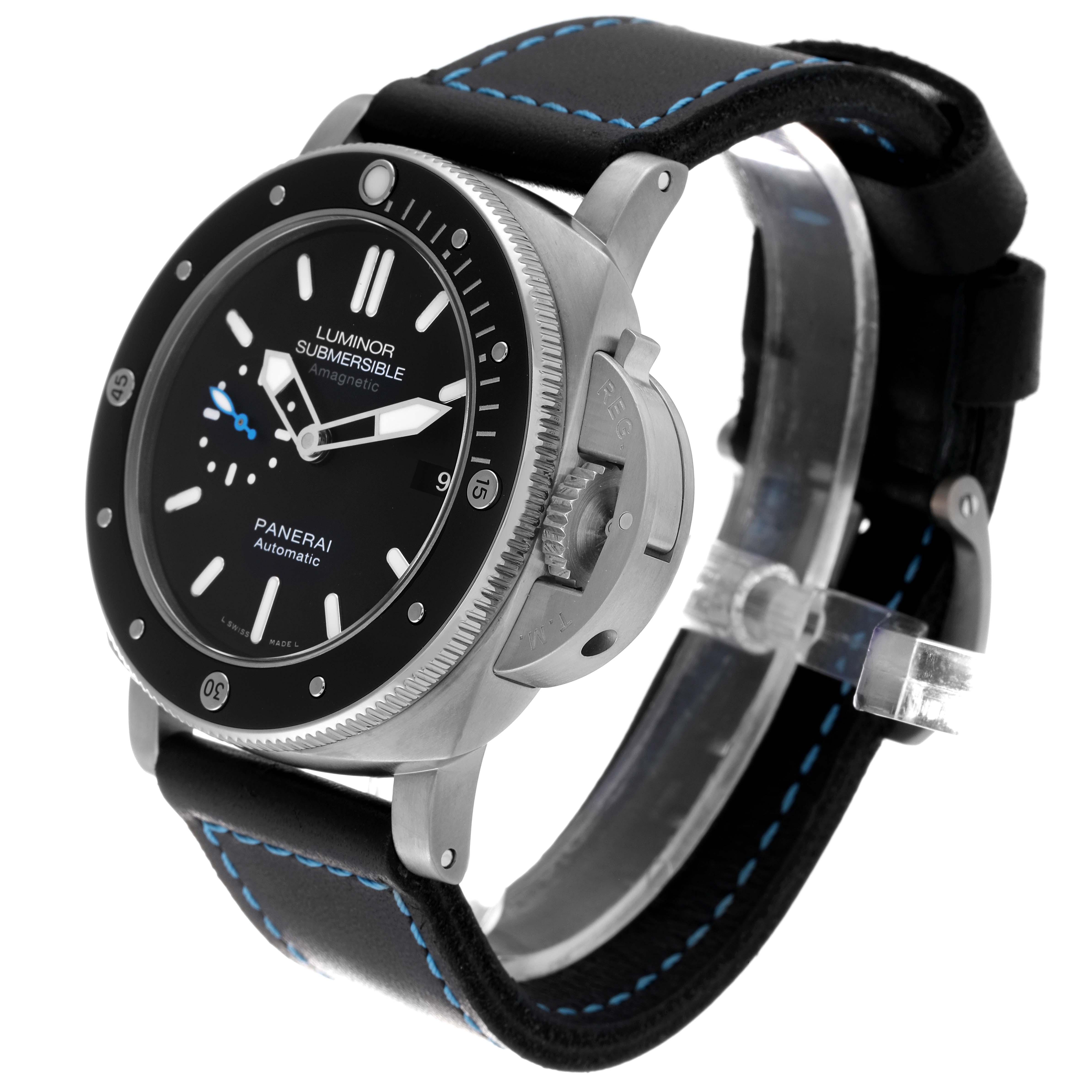 The image shows a Panerai Luminor Submersible watch from an angled side view highlighting the face, bezel, and strap.