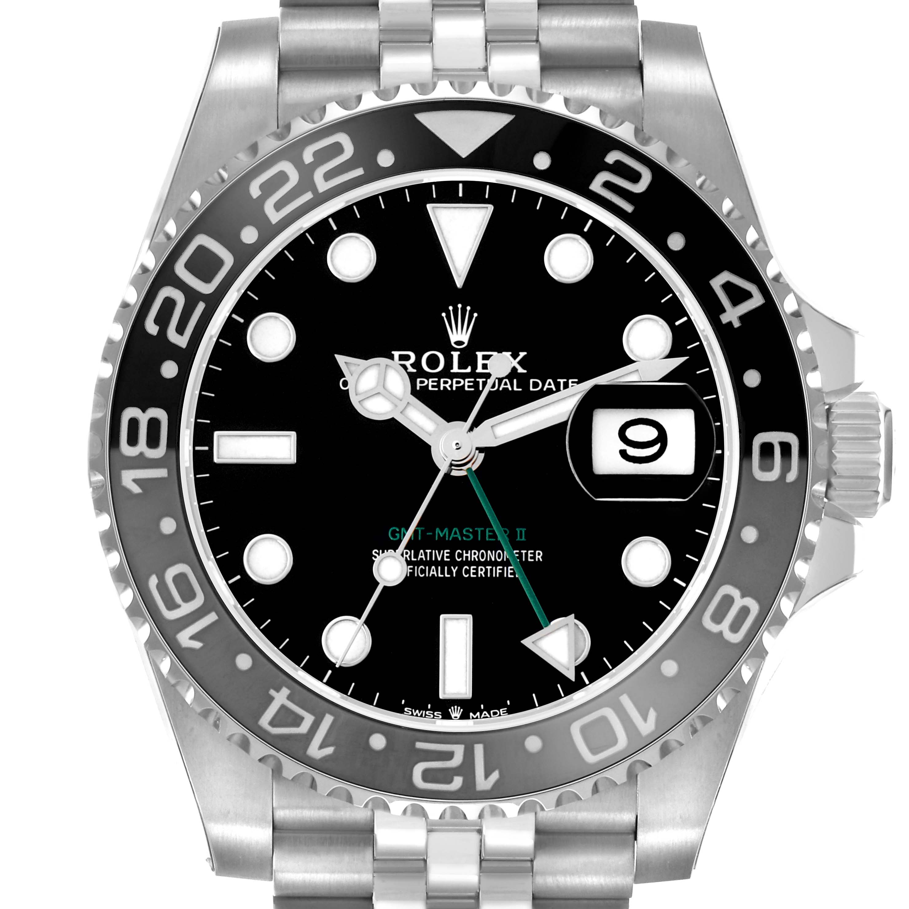 The image shows a frontal view of a Rolex GMT-Master 126710GRNR Men
s Stainless Steel Black Dial II watch, displaying its bezel, dial, hands, and date magnification.