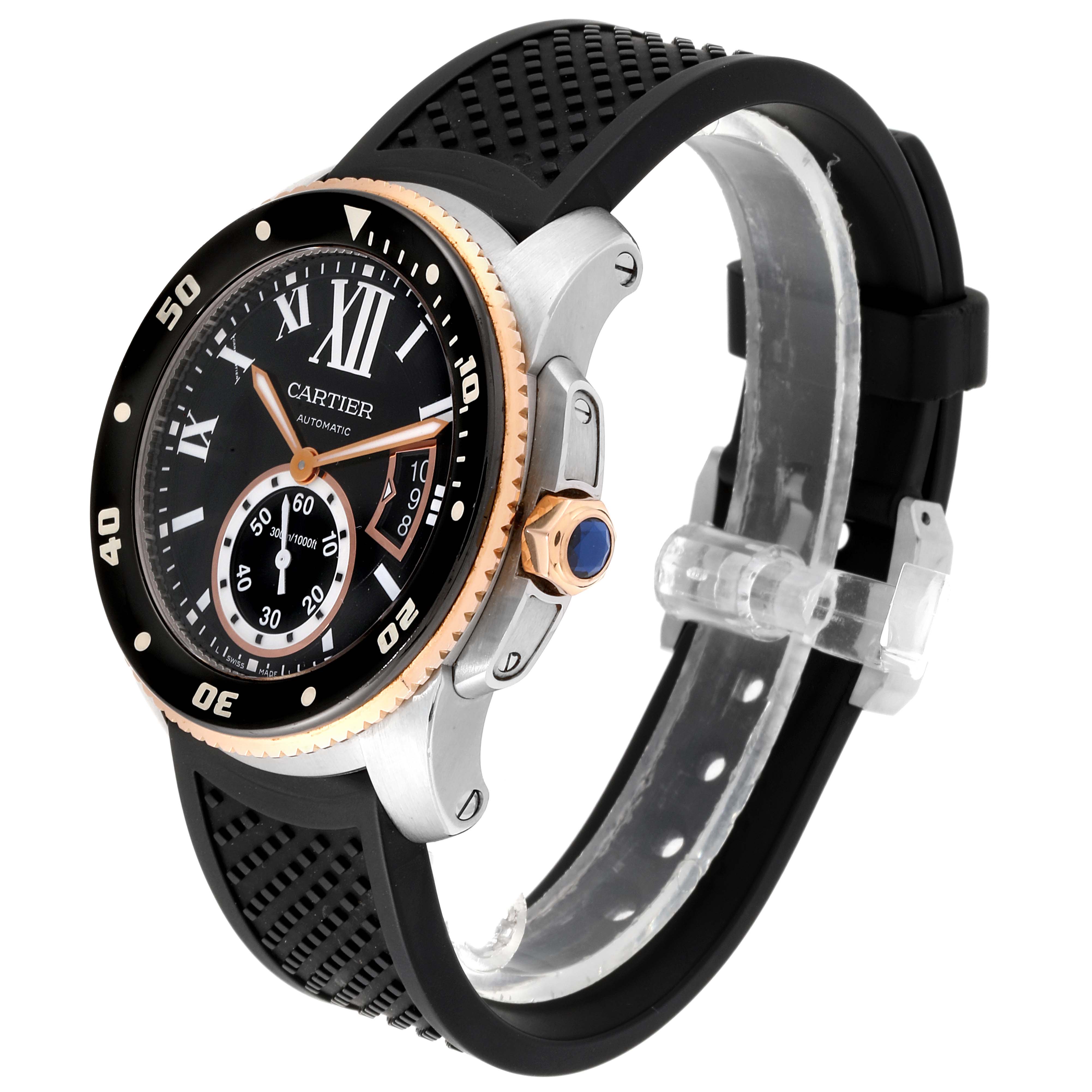 The image shows a side view of the Calibre de Cartier watch by Cartier, highlighting the bezel, dial, and strap.