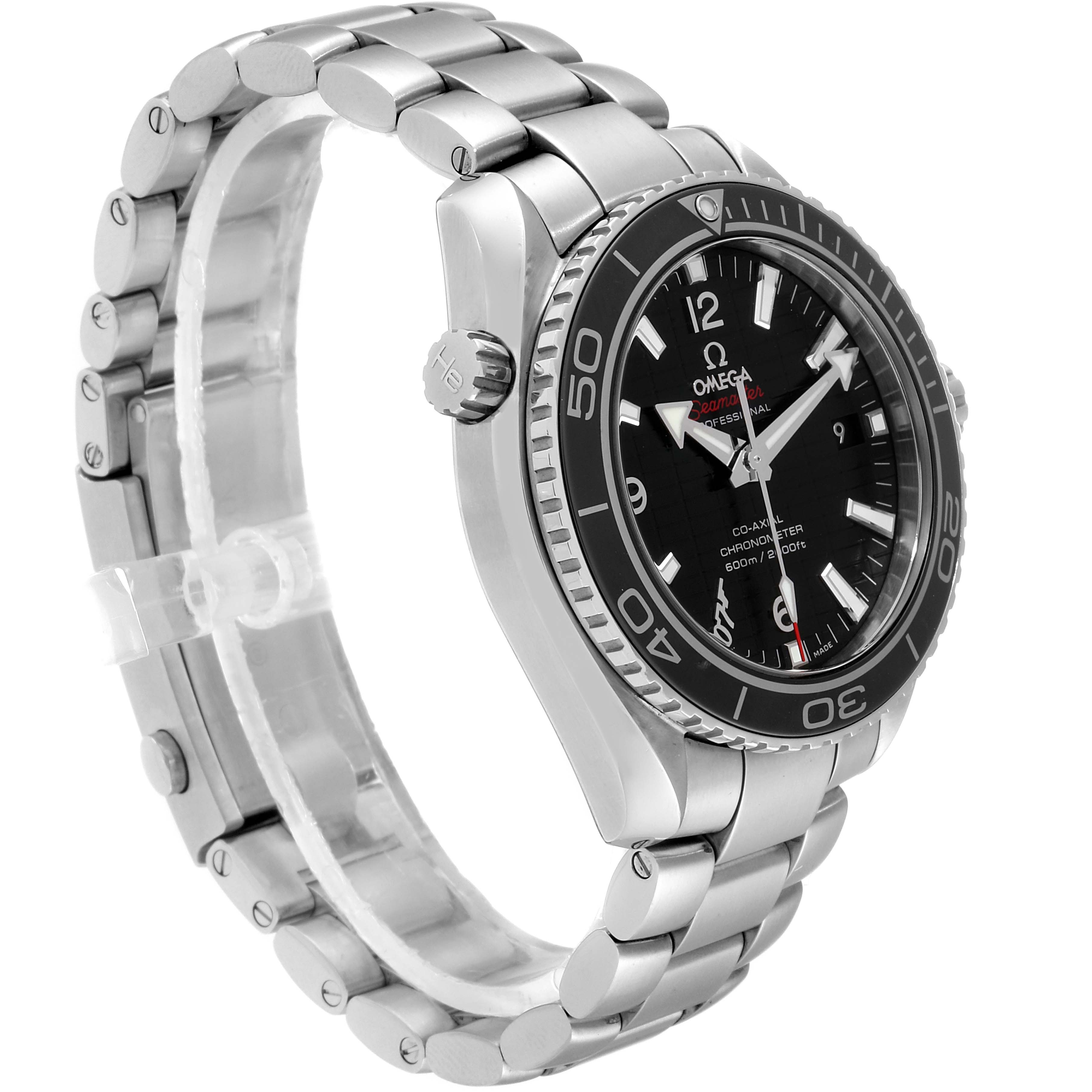 Omega Seamaster Planet Ocean Skyfall 007 Le Watch 232 30 42 21 01 004 Swisswatchexpo