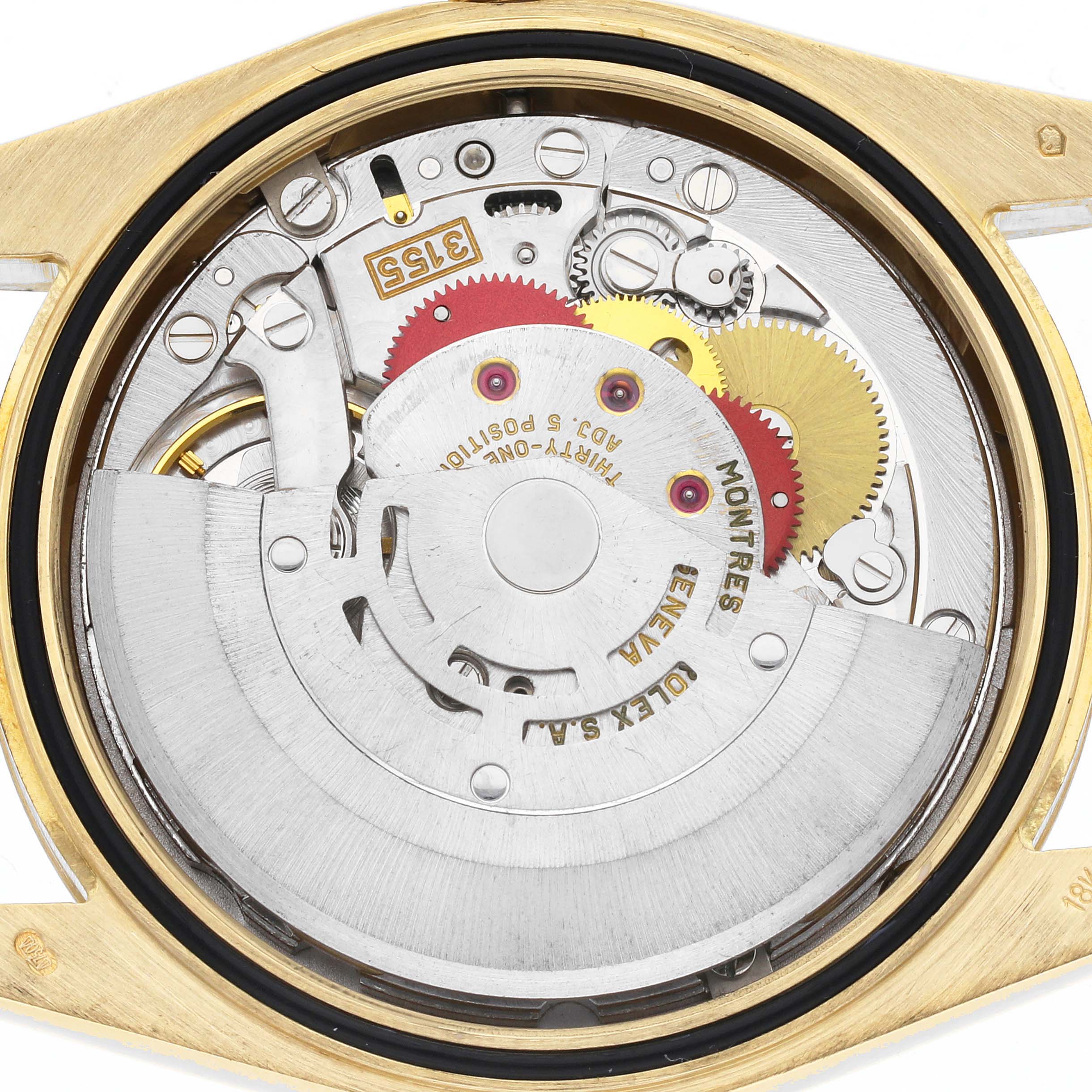 This image shows the internal mechanical movement of the Rolex President 118238 Men
s Yellow Gold Champagne Dial 118238 Men
s Yellow Gold Champagne Dial model from a top-down angle.