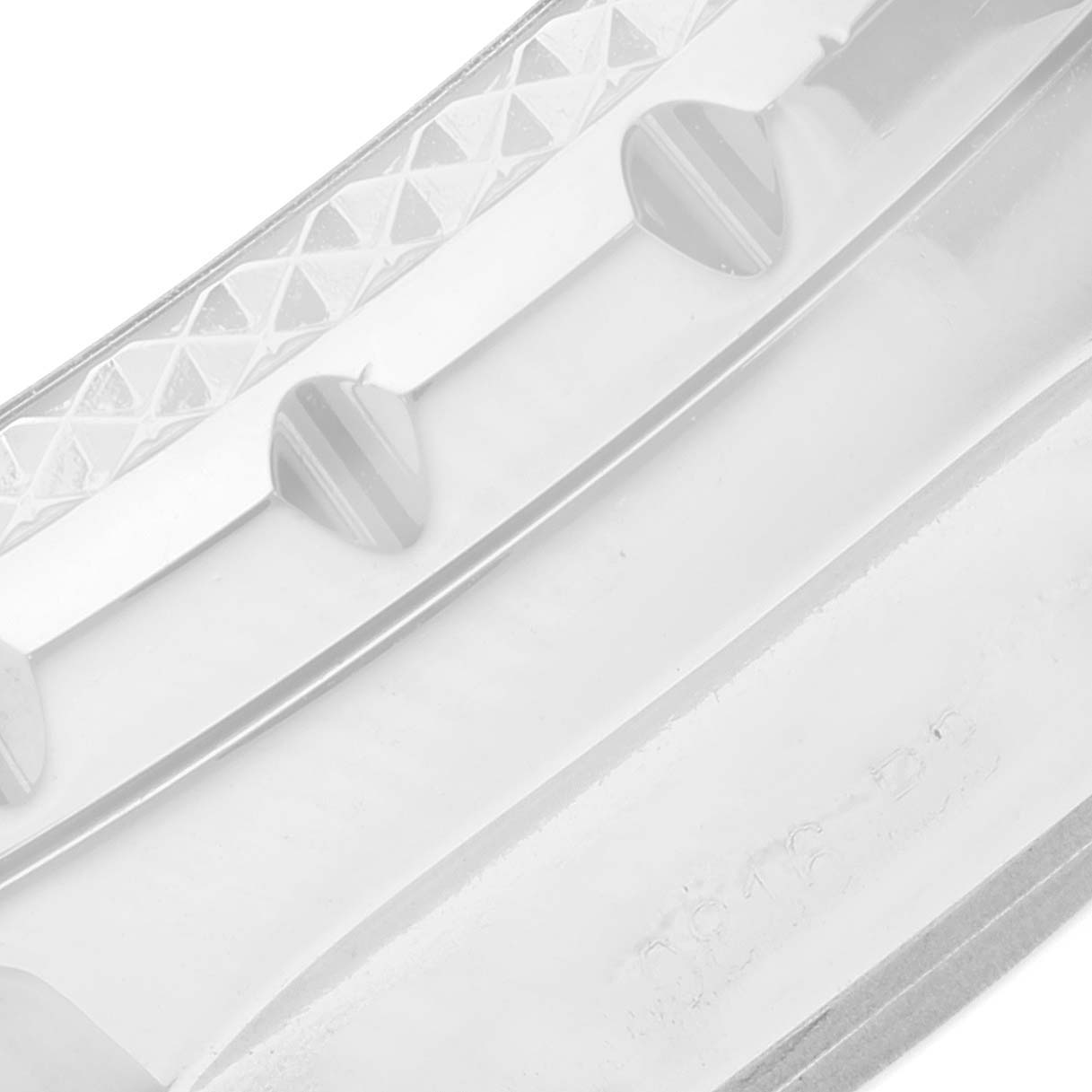 The close-up image shows the bezel and part of the case of the Bentley model by Breitling.